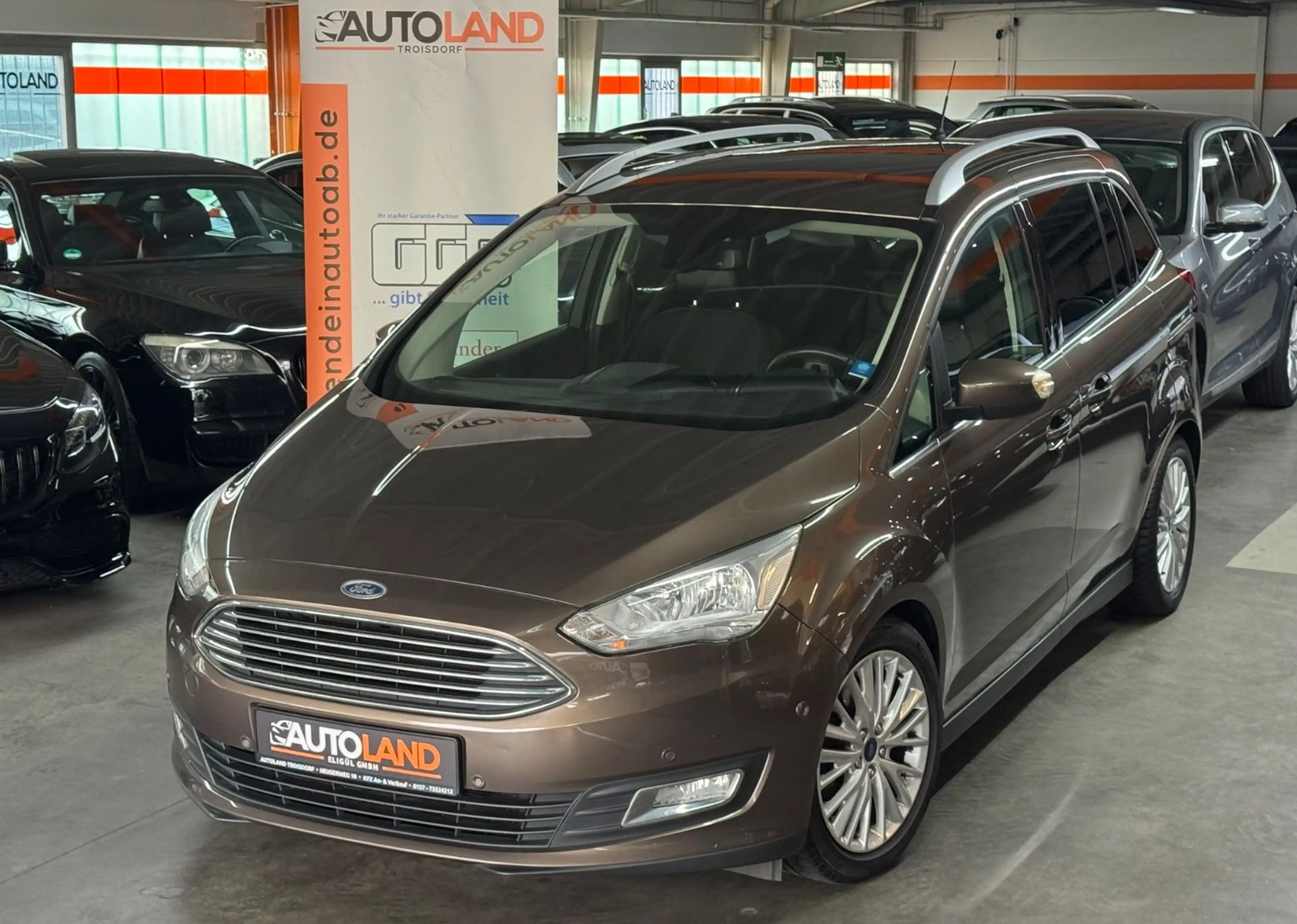 Ford Grand C-Max Titanium*1.HAND*NAVI*KAMERA*KEYLESS* — photo 4