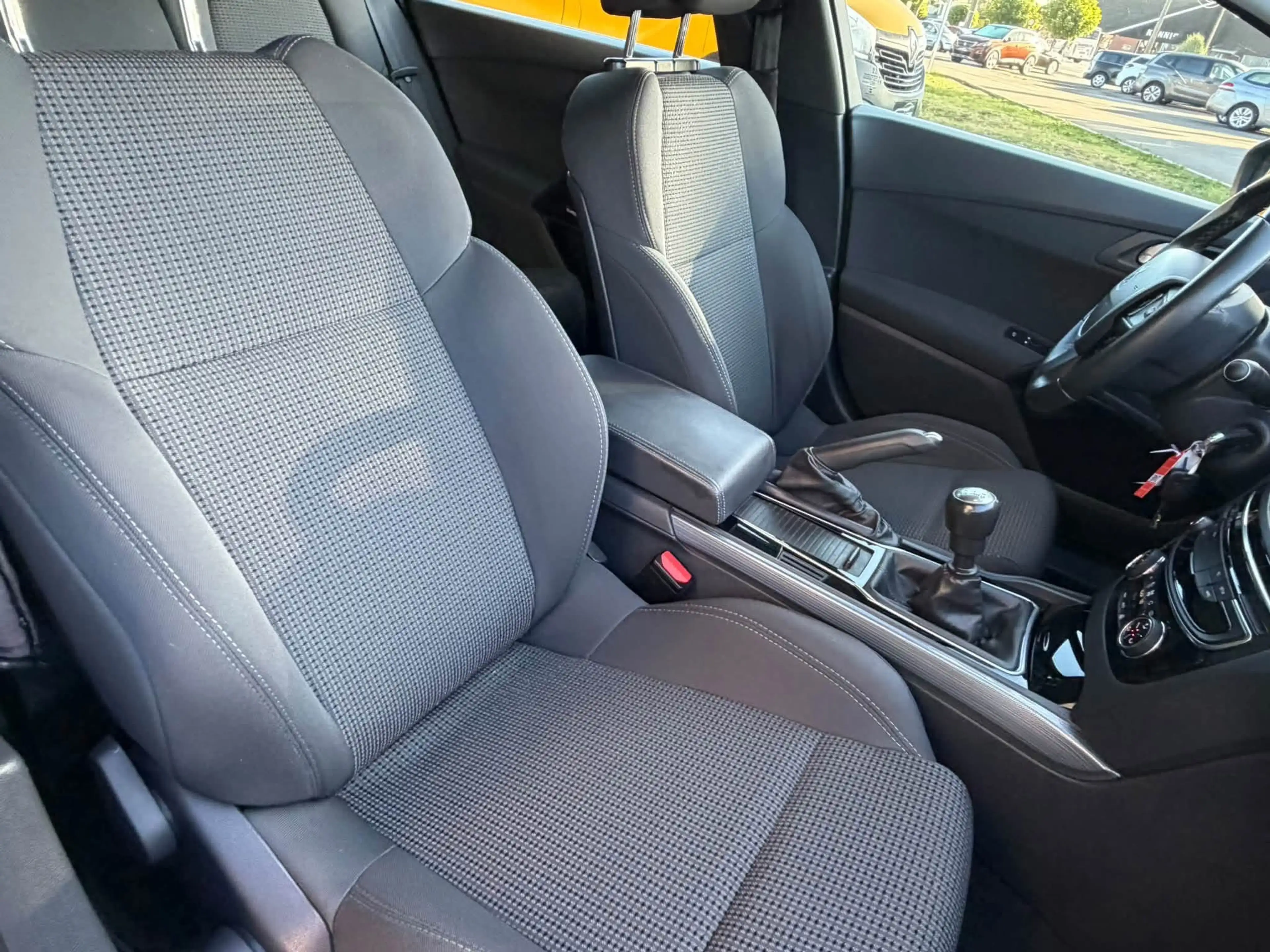 Peugeot 508 508 SW 1.6HDi CRUISE,CLIM,RADARS,GPS… — photo 5