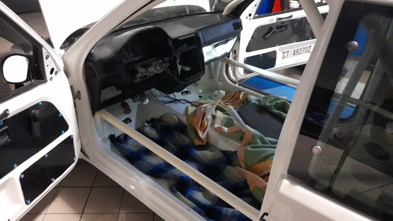 Peugeot 106 3p 1.3 Rallye, foto 11