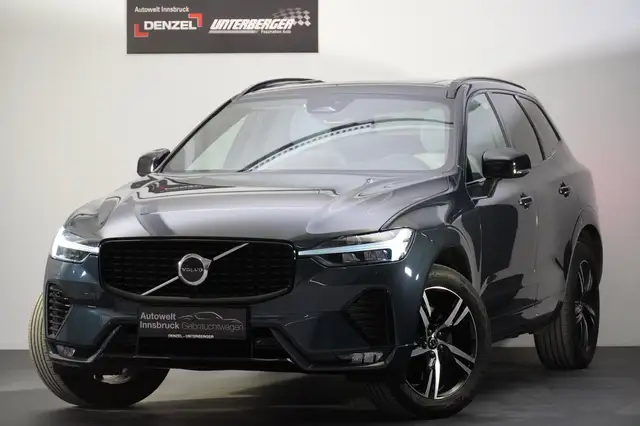 Volvo XC60 B4 Plus Dark AWD Geartronic