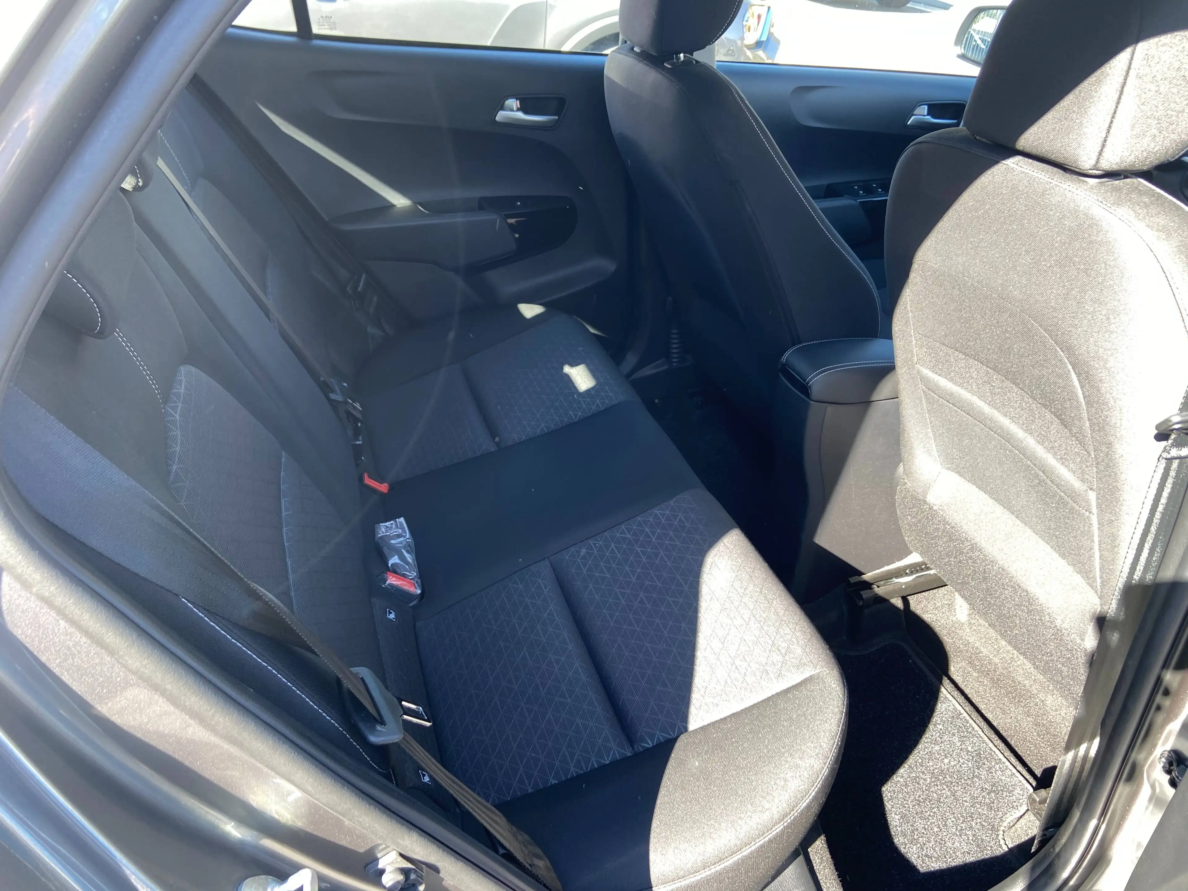Kia Picanto 1.0i AUTOMAAT NAVI CRUISE ALU CAMERA — photo 6