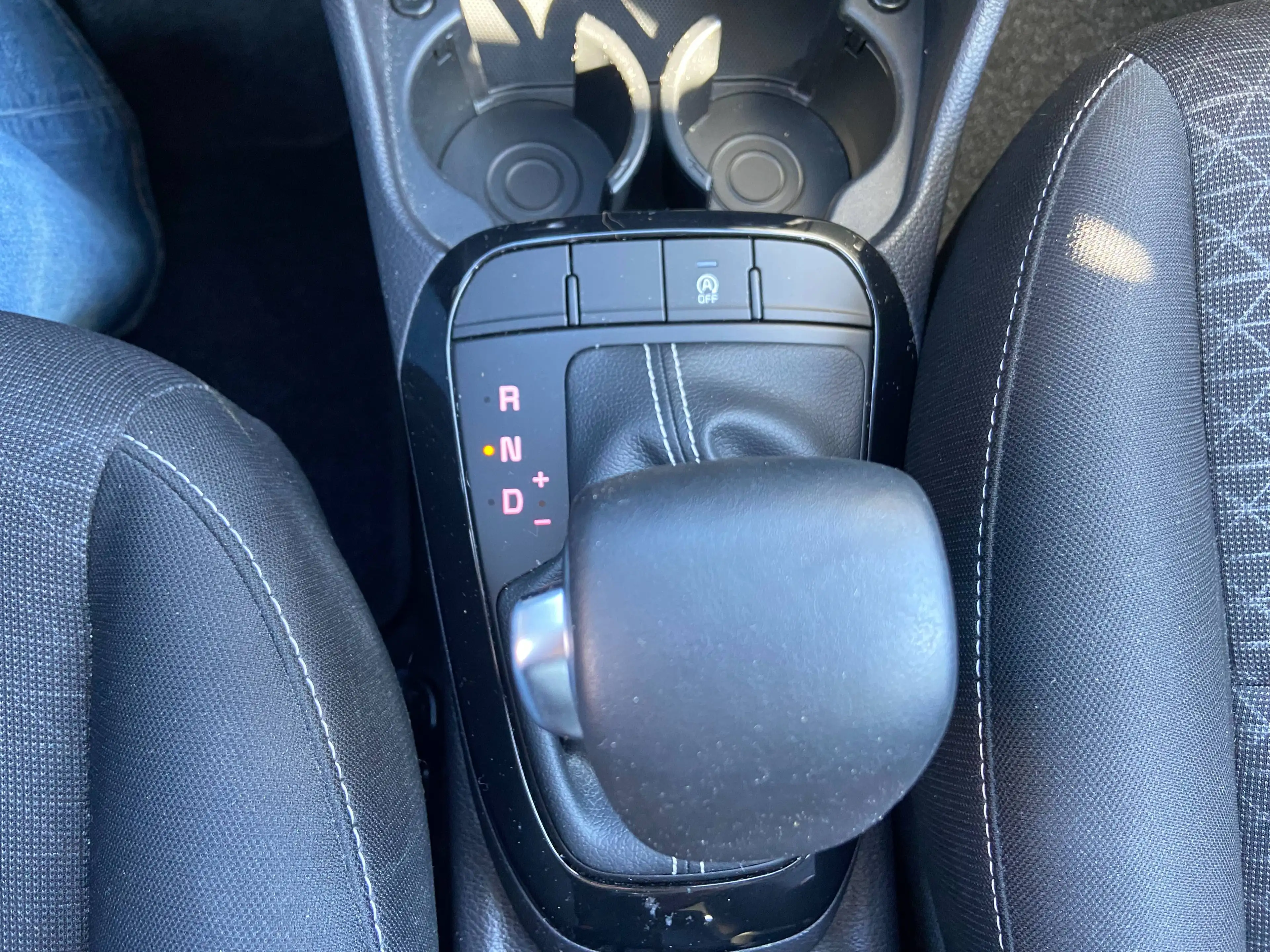 Kia Picanto 1.0i AUTOMAAT NAVI CRUISE ALU CAMERA — photo 10