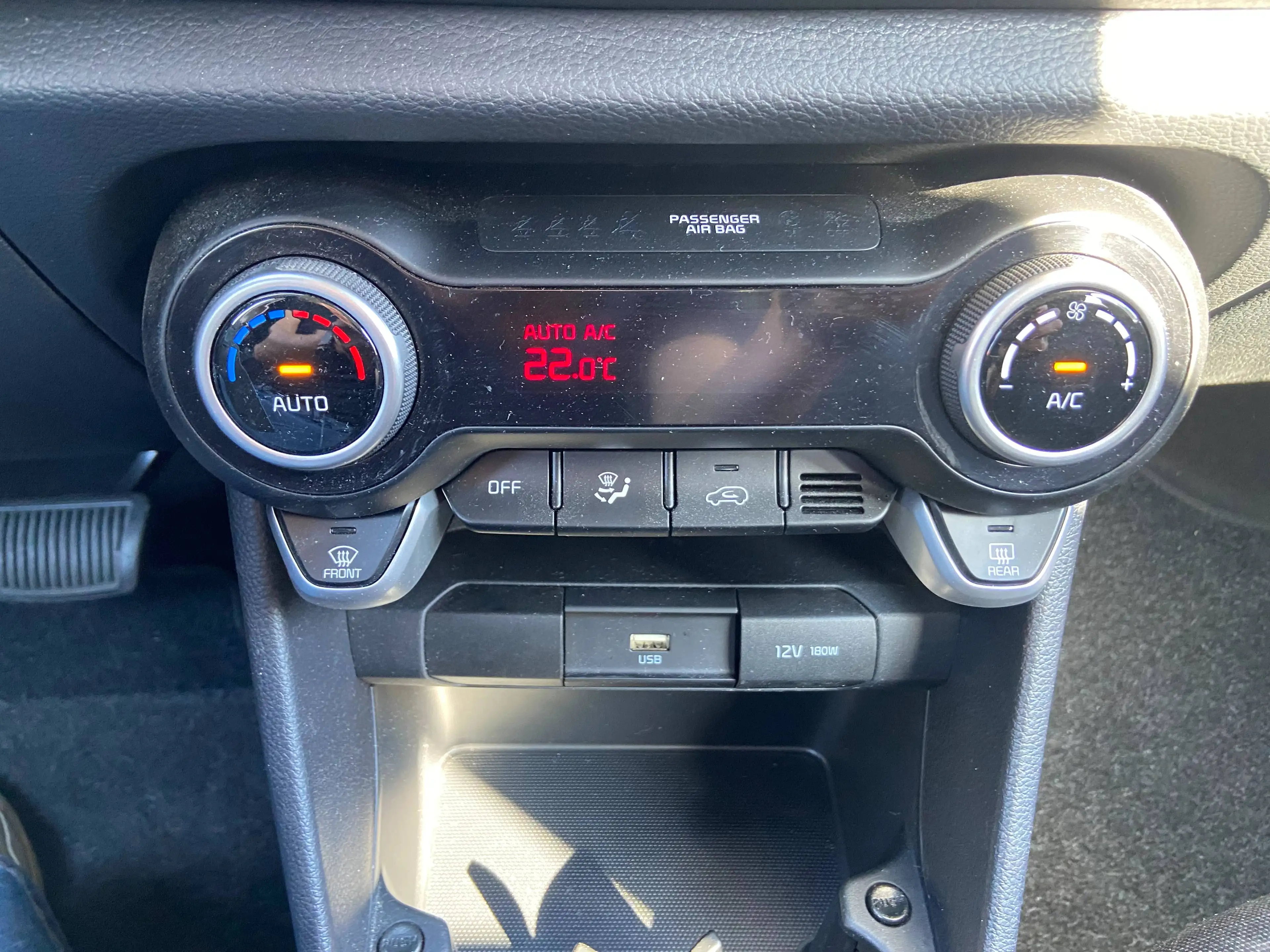 Kia Picanto 1.0i AUTOMAAT NAVI CRUISE ALU CAMERA — photo 9