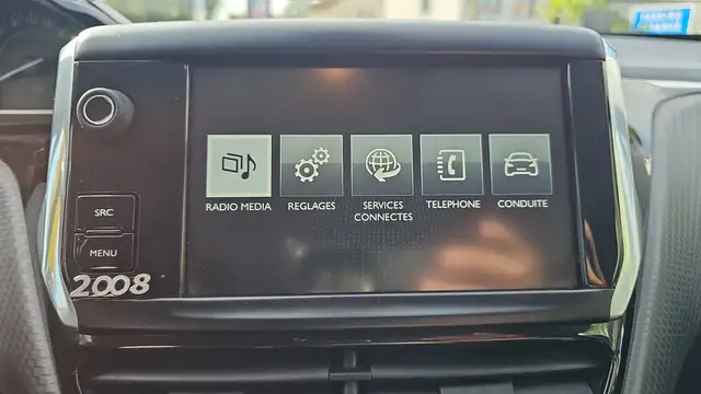 Peugeot 2008 view 13