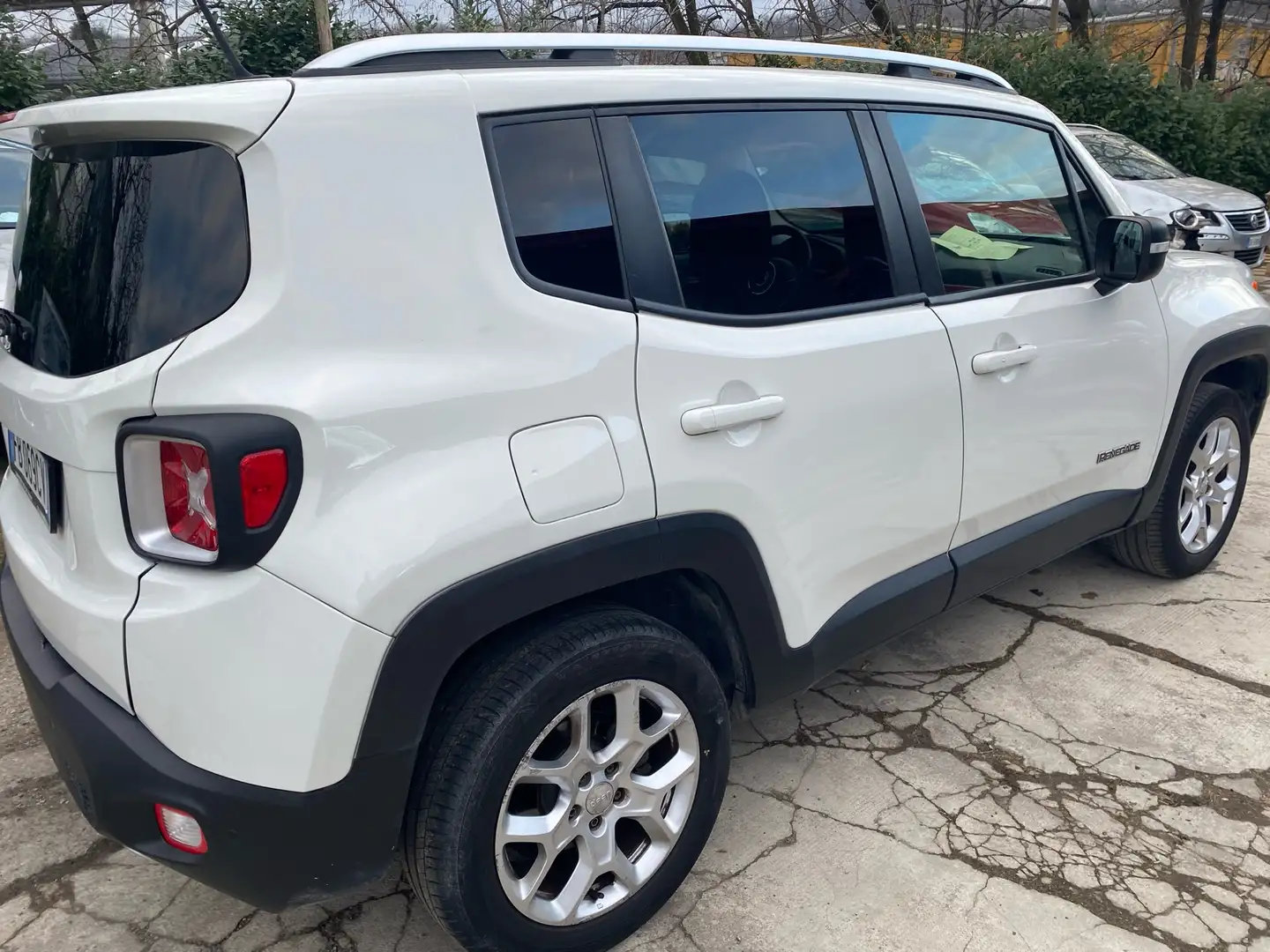 Jeep Renegade 2.0 mjt Limited 4wd 140cv auto Bianco - 2