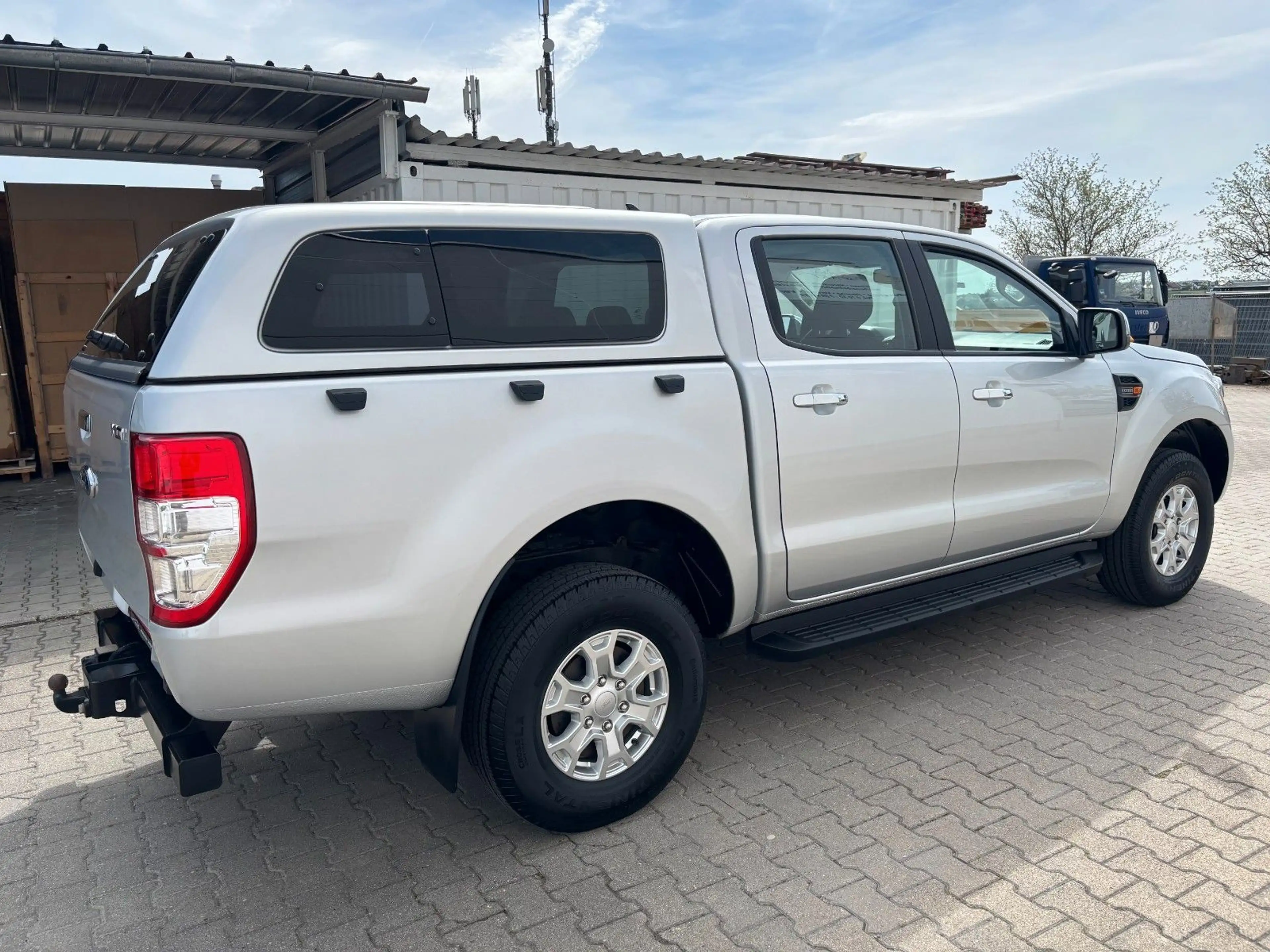 Ford Ranger XLT Doppelkab.4x4*AUT*1.Hd*AHK*NAVi*SPUR* — photo 4