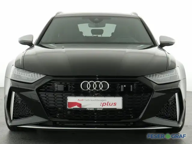 Audi RS6 view 11