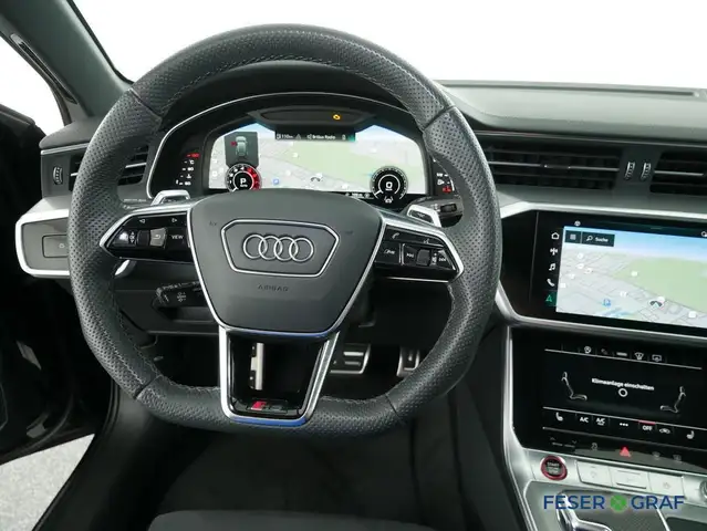 Audi RS6 view 10