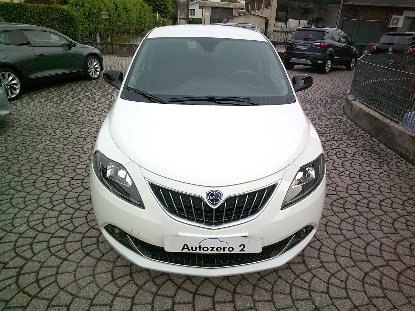 Lancia Ypsilon Ypsilon 1.0 firefly hybrid Gold Plus s Bianco - 2