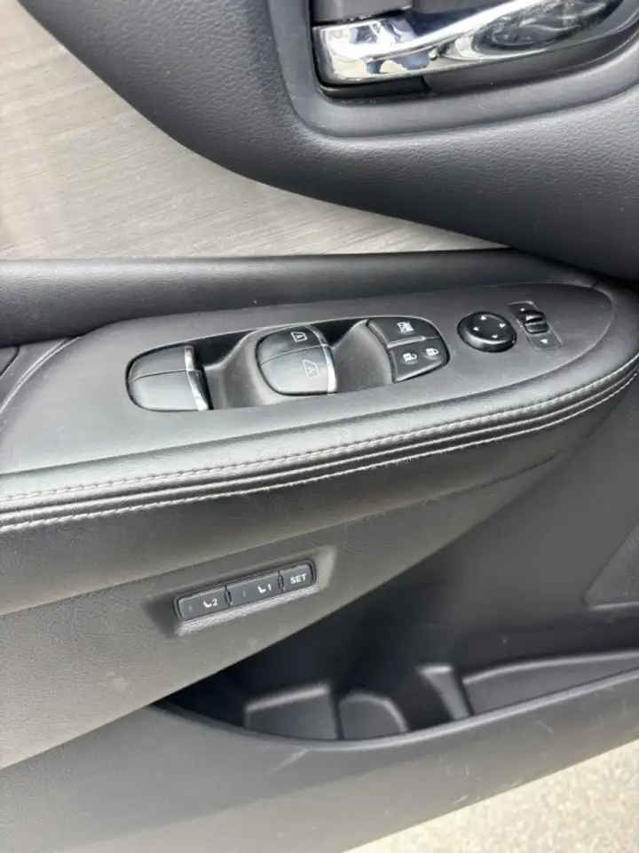 Nissan Murano снимка Nissan Murano