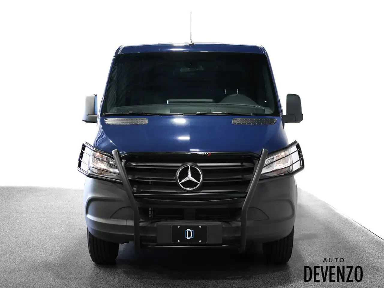 Mercedes-Benz Sprinter снимка Mercedes-Benz Sprinter