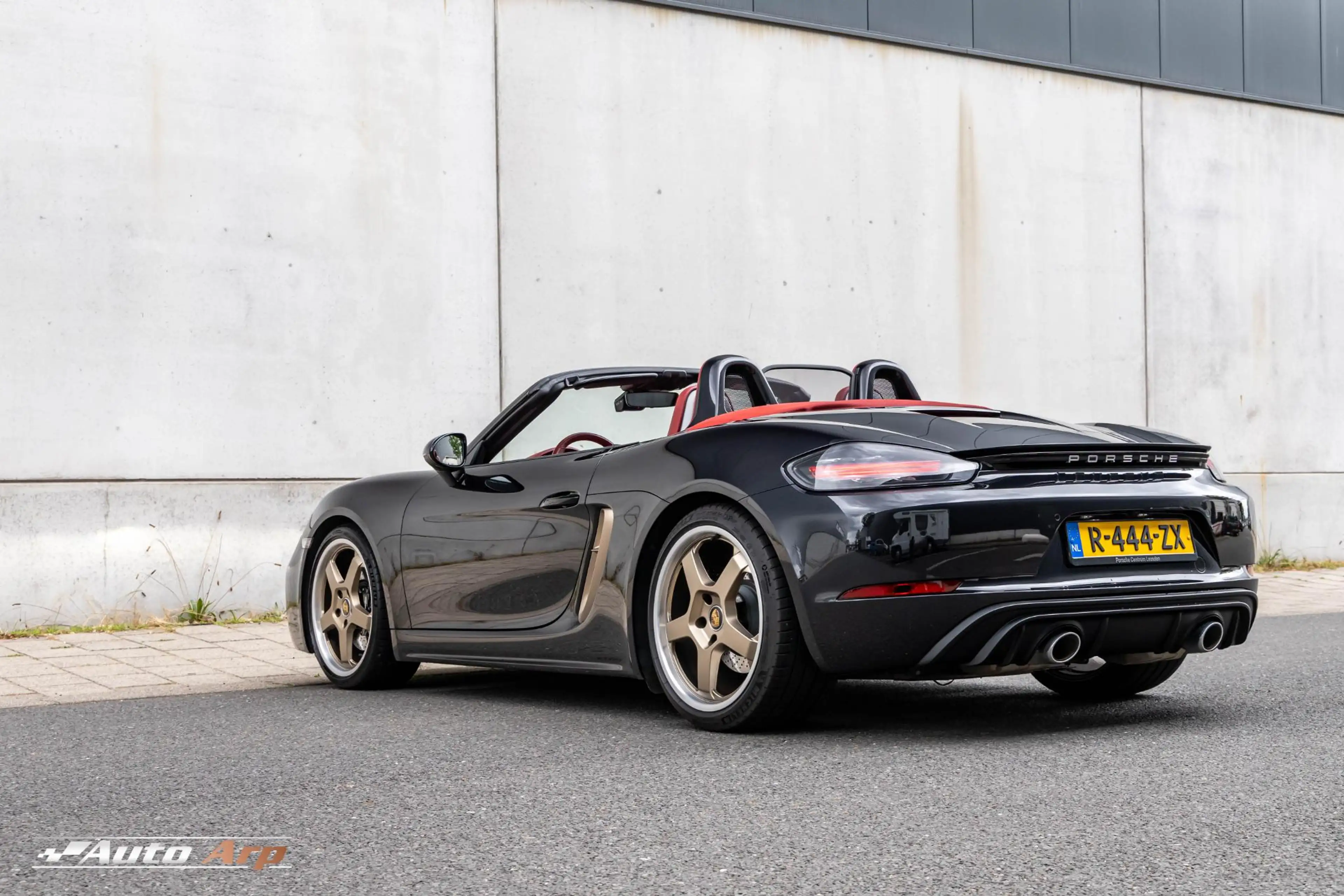 Porsche 718 Boxster 4.0 25 Years — photo 13