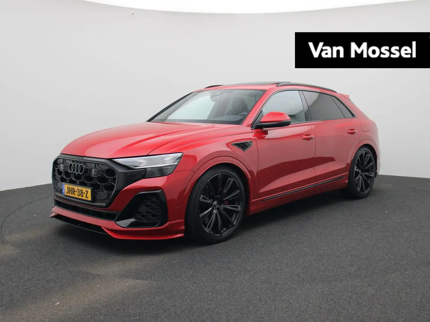 Audi Q8 55 TFSI e quattro Pro Line S 558 PK | ABT Tuning | Rojo - 1
