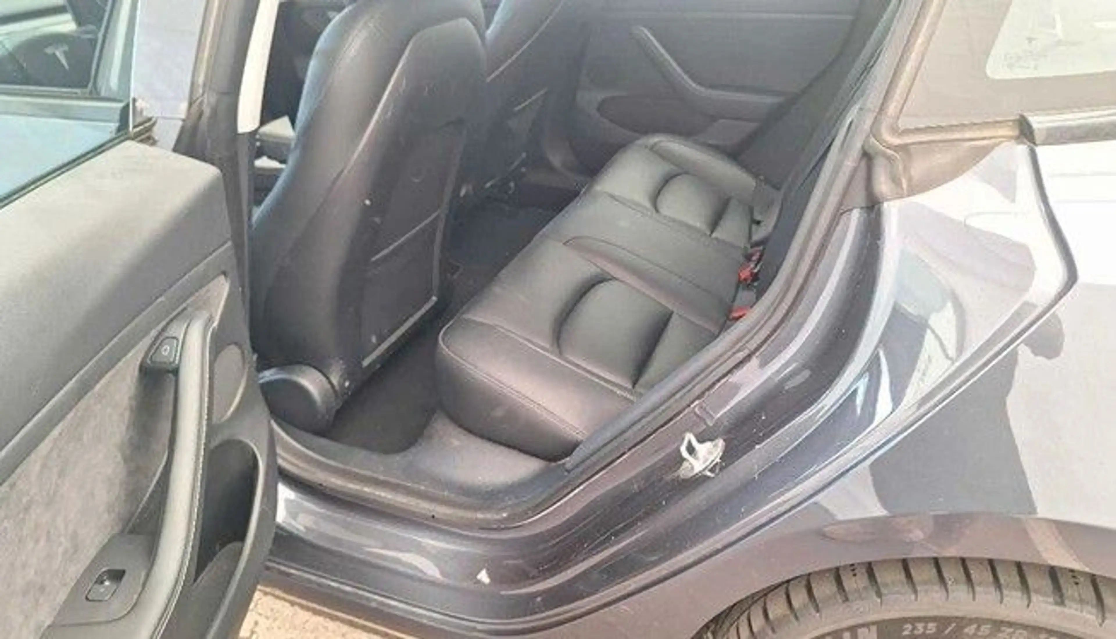 Tesla Model 3 Long Range Dual AWD LED Navi SHZ ACC — photo 7