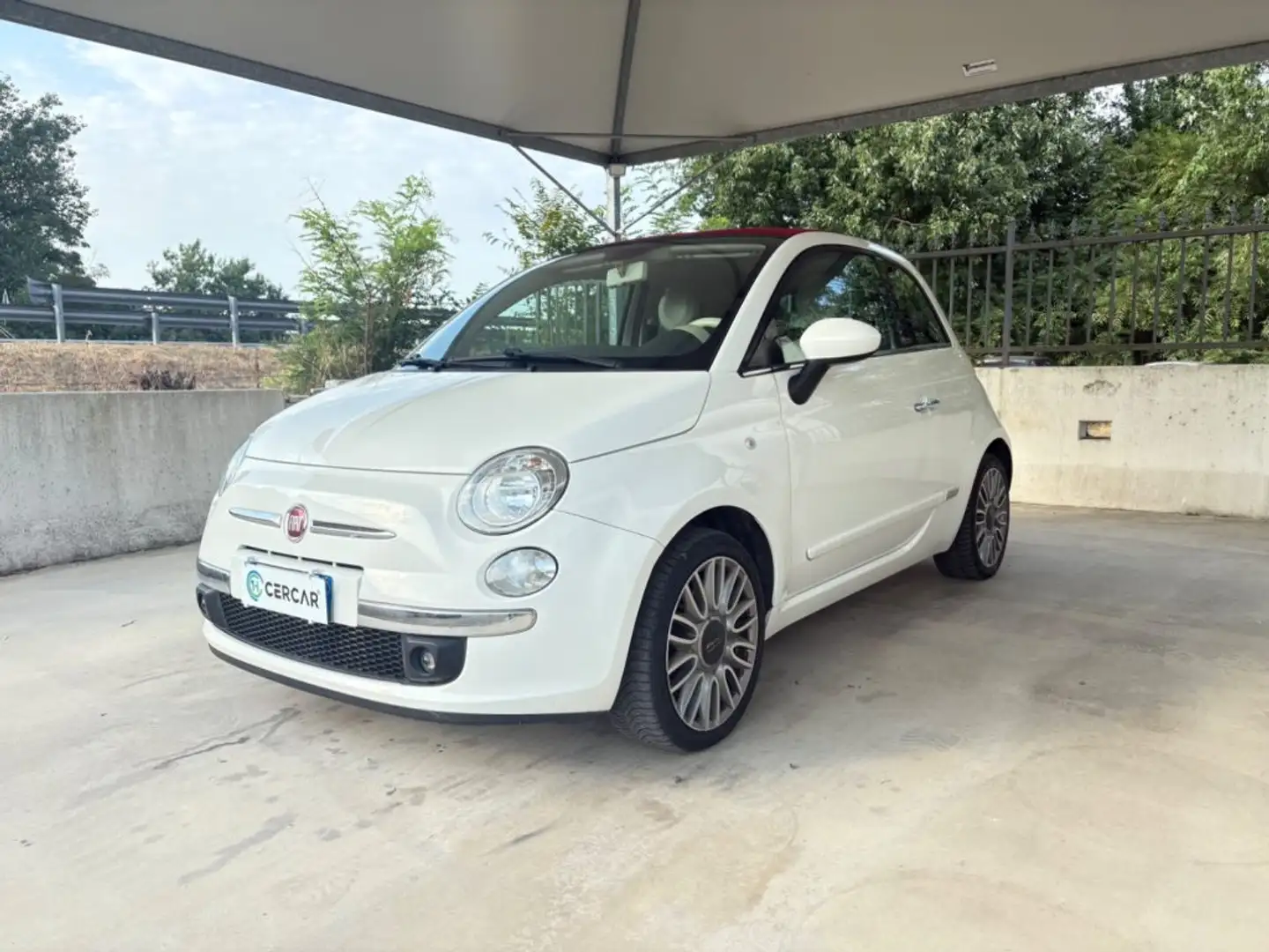 Fiat 500C 1.2 Lounge CABRIO AUTOMATICA IDONEA PER NEOP Bianco - 1