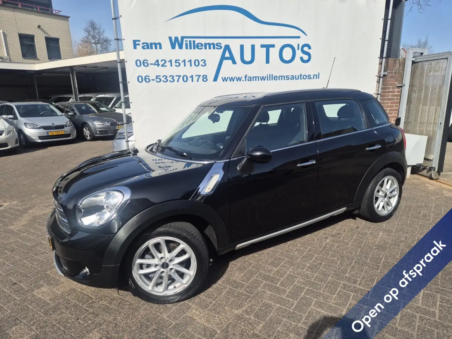 MINI Cooper Countryman Mini 1.6 Pepper Navi Airco Zwart - 1