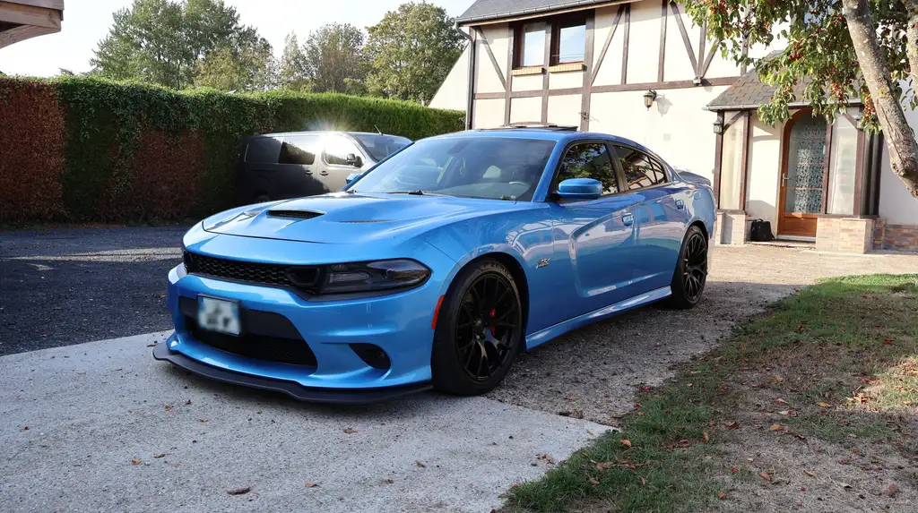 Dodge Charger 2016 из Европы — купить под ключ