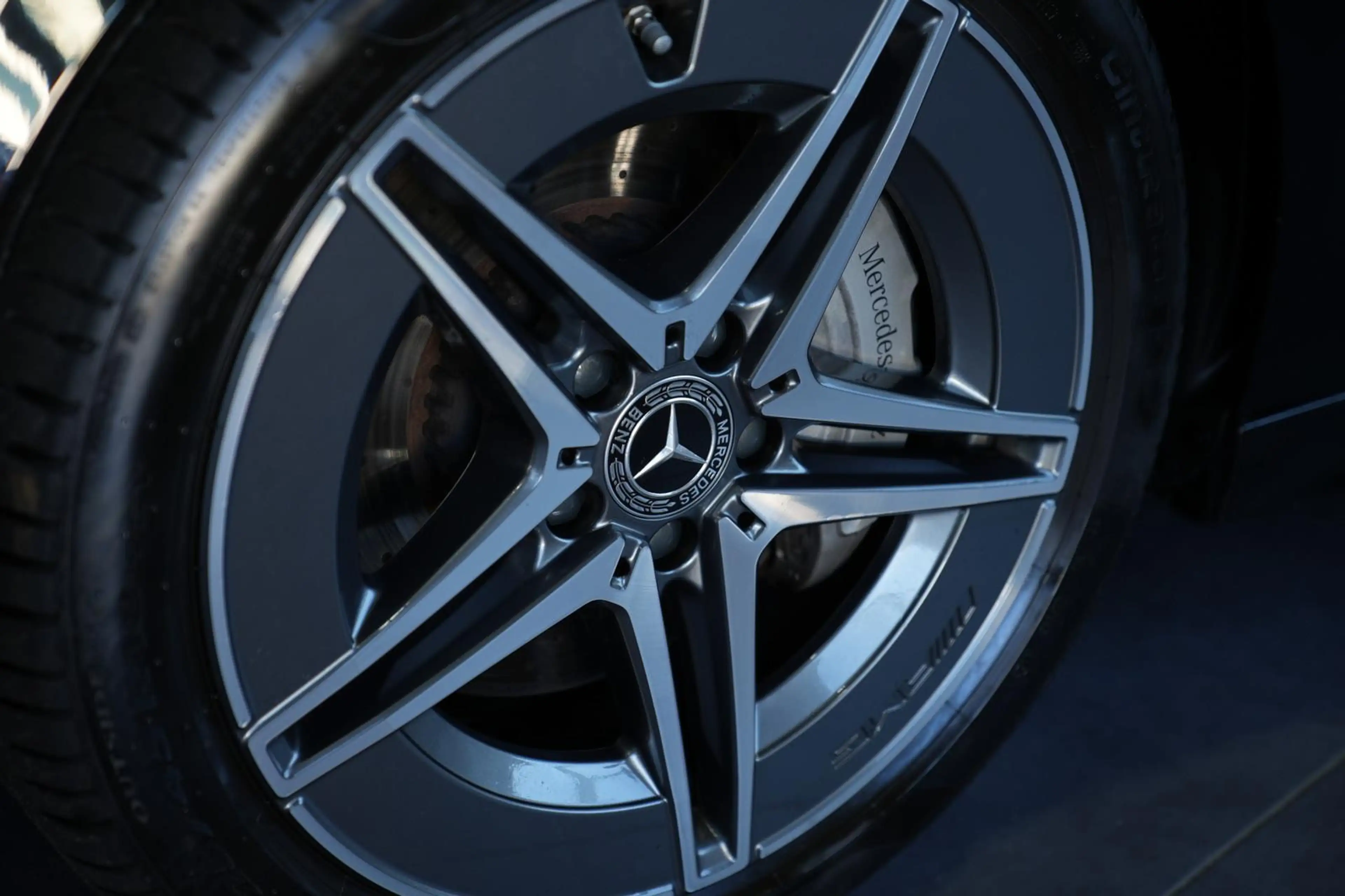 Mercedes-Benz C 300 C 300 AMG LINE *AUT*NAV*LED*PANO* — photo 7