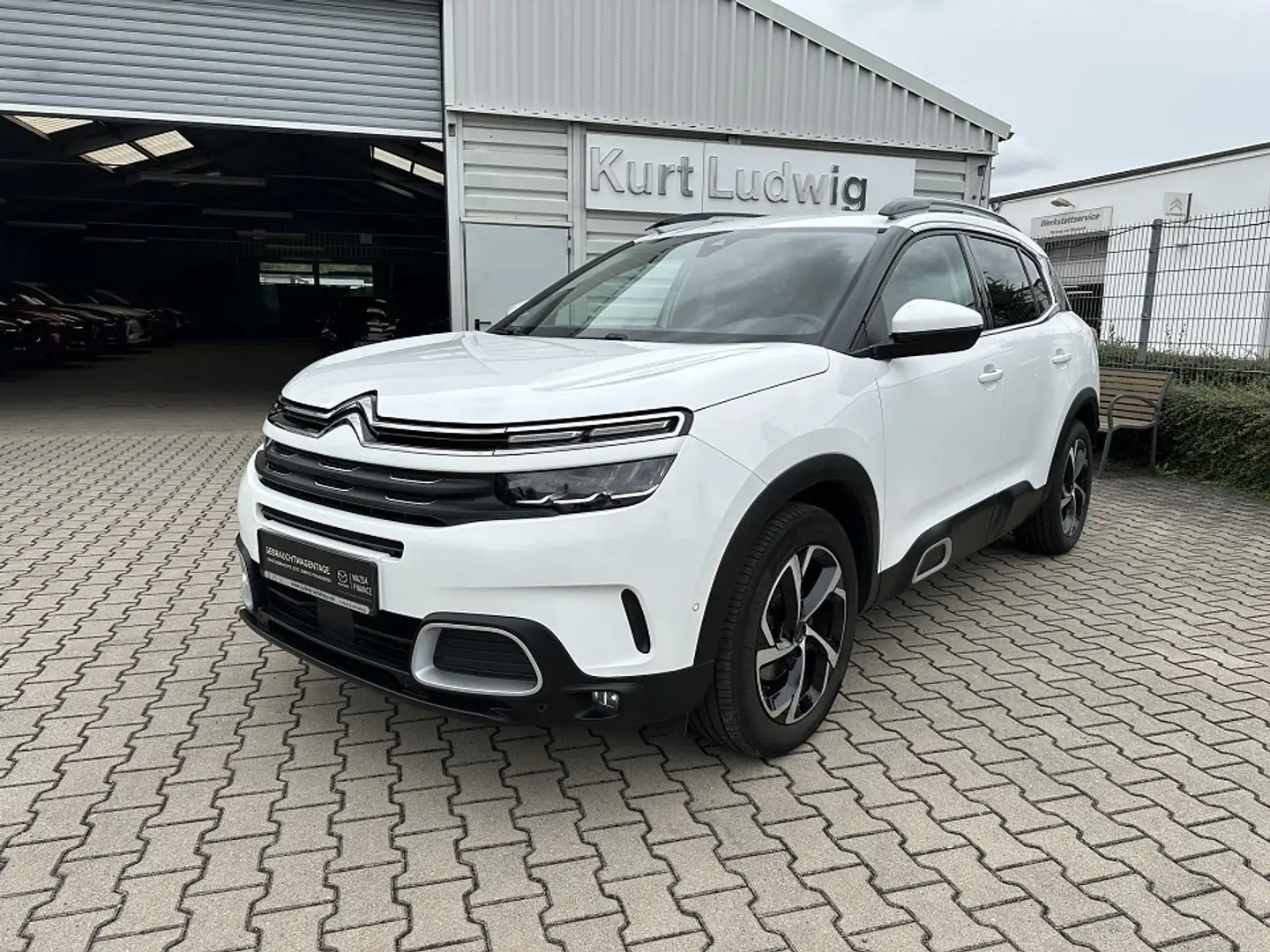 Citroen C5 Aircross PureTech 130 Stop&Start Feel Pack Weiß - 2