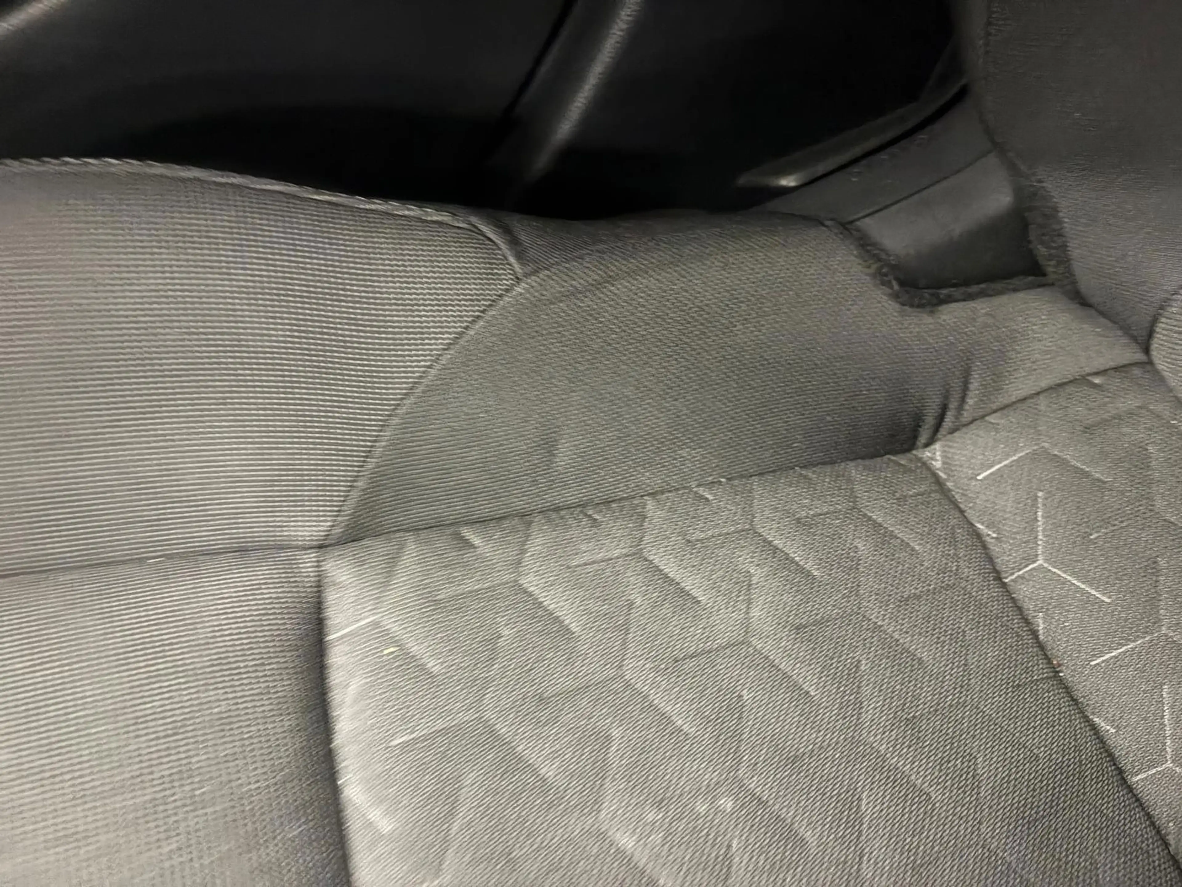 Toyota Corolla 1.8 Hybrid Executive Editon | Blindspot | PDC | LE — photo 24