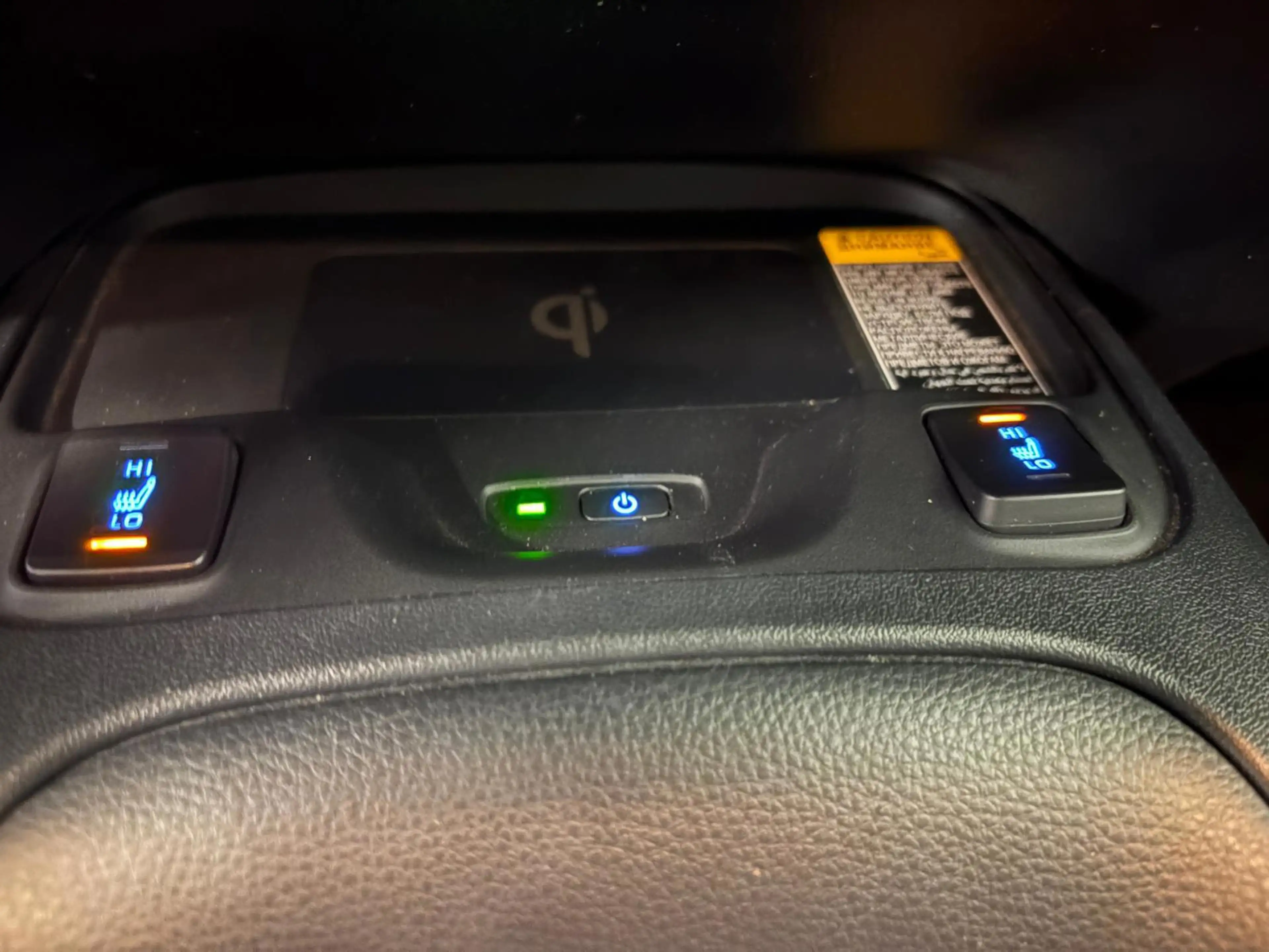 Toyota Corolla 1.8 Hybrid Executive Editon | Blindspot | PDC | LE — photo 26