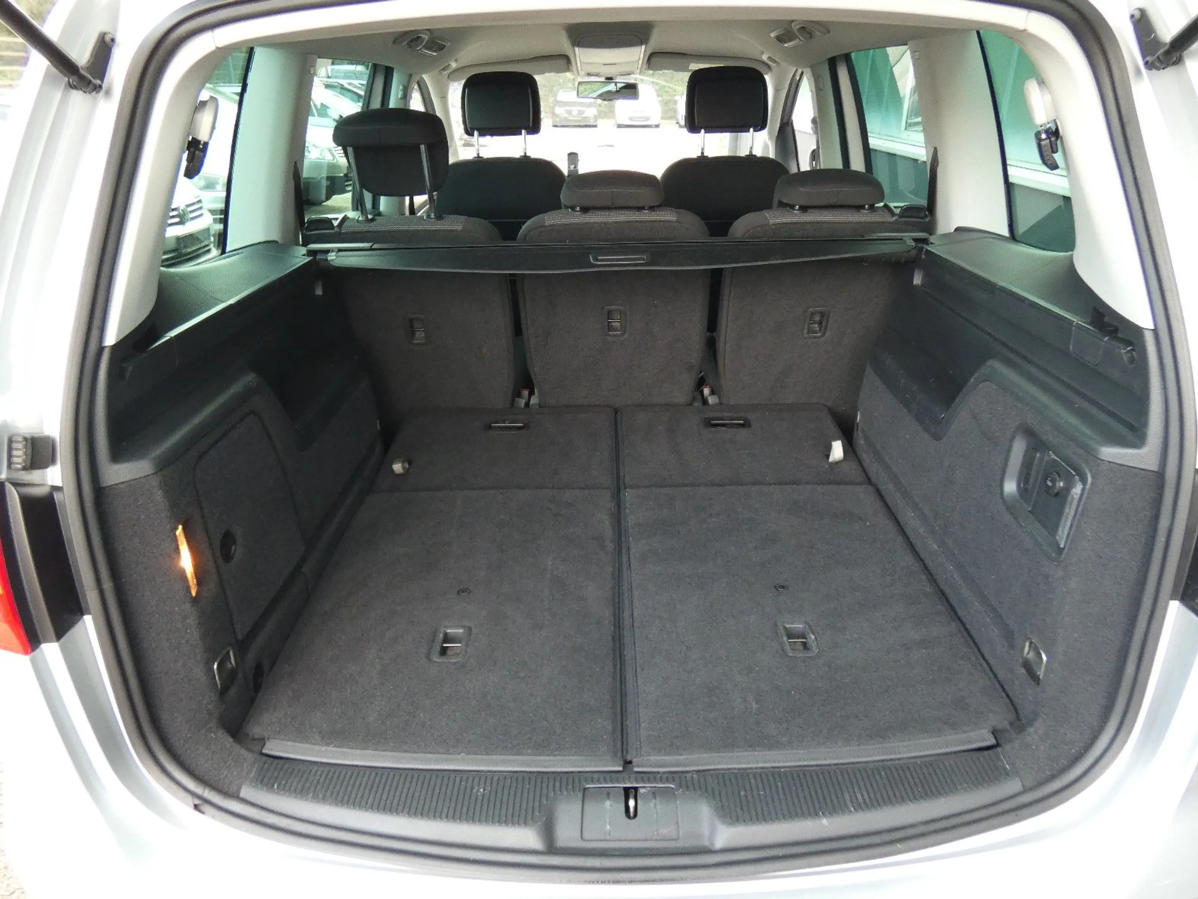 Volkswagen Sharan 1.4 TSI Comfortline*7-Sitzer* — photo 15