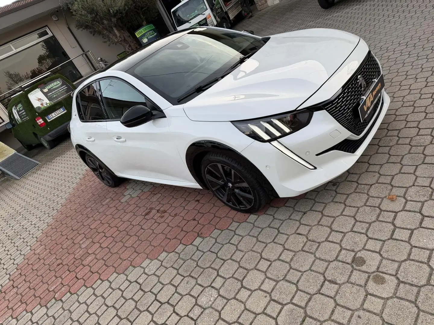 Peugeot 208 208 II 2019 1.2 puretech GT Pack s - 2