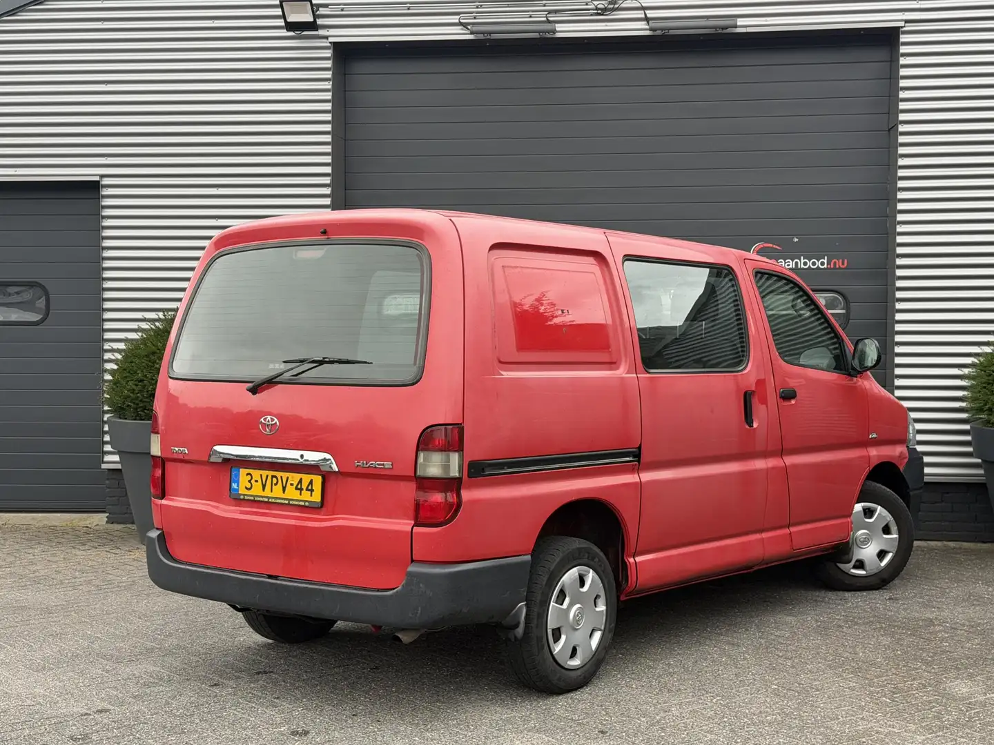 Toyota Hiace 2.5 D-4D KWB - 2