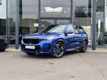 sDrive18i M Sport / PANODAK / TREKHAAK / DODE HOEK