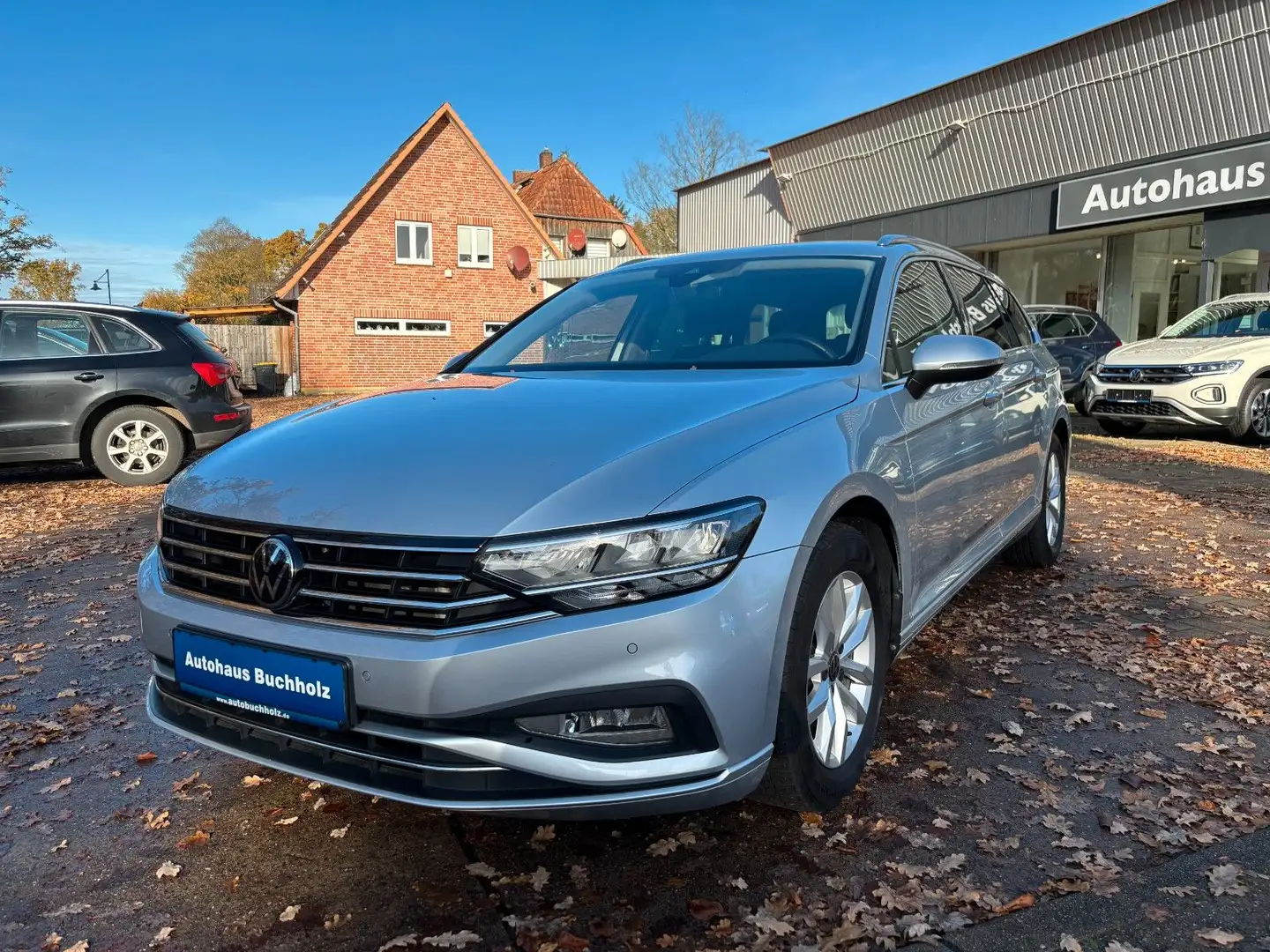 Volkswagen Passat Variant 2.0TDI DSG Business Silber - 1