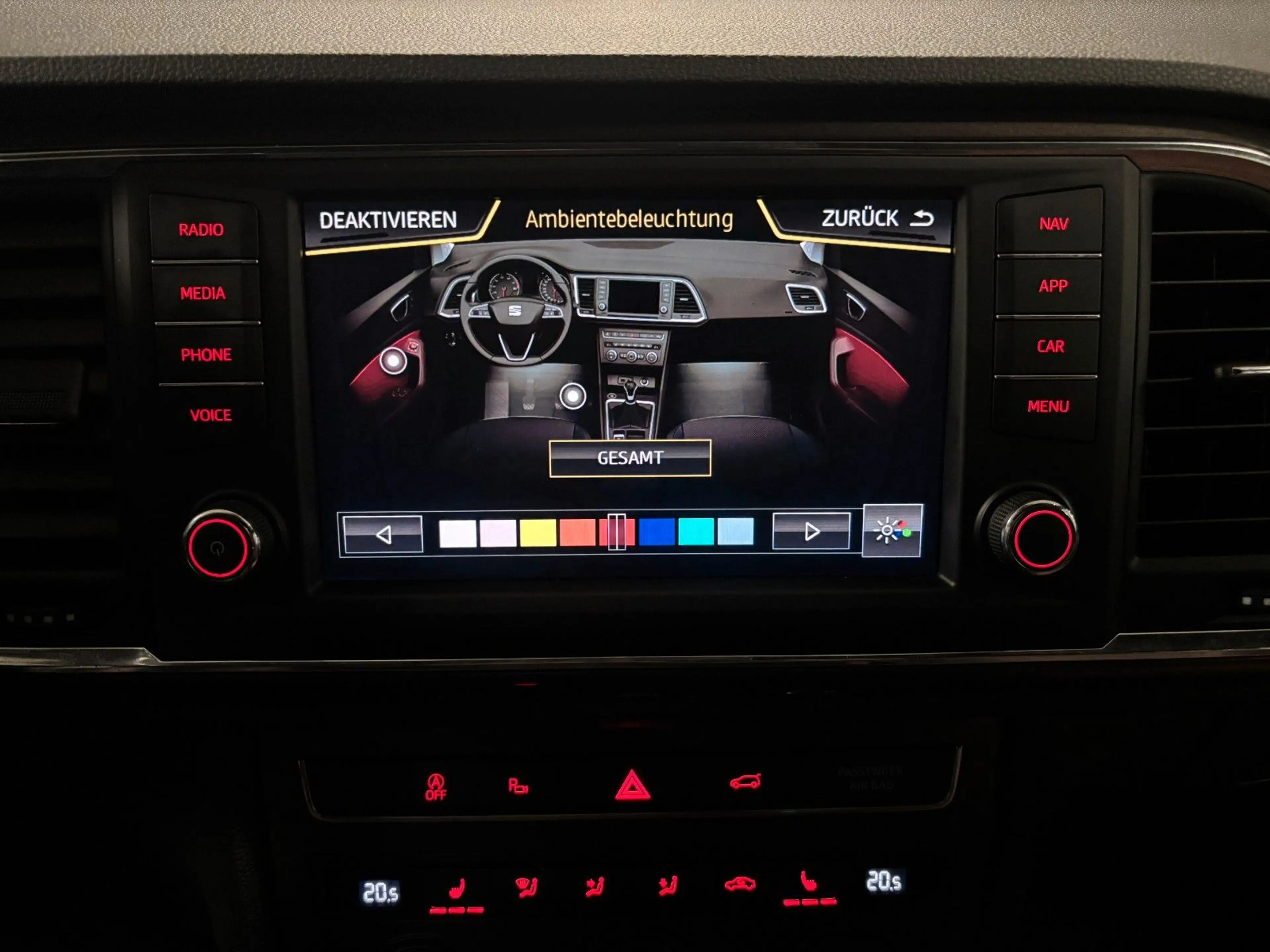 SEAT Ateca 2.0 TDI Xcellence 4Drive DSG*NAVi+Kamera* — photo 9