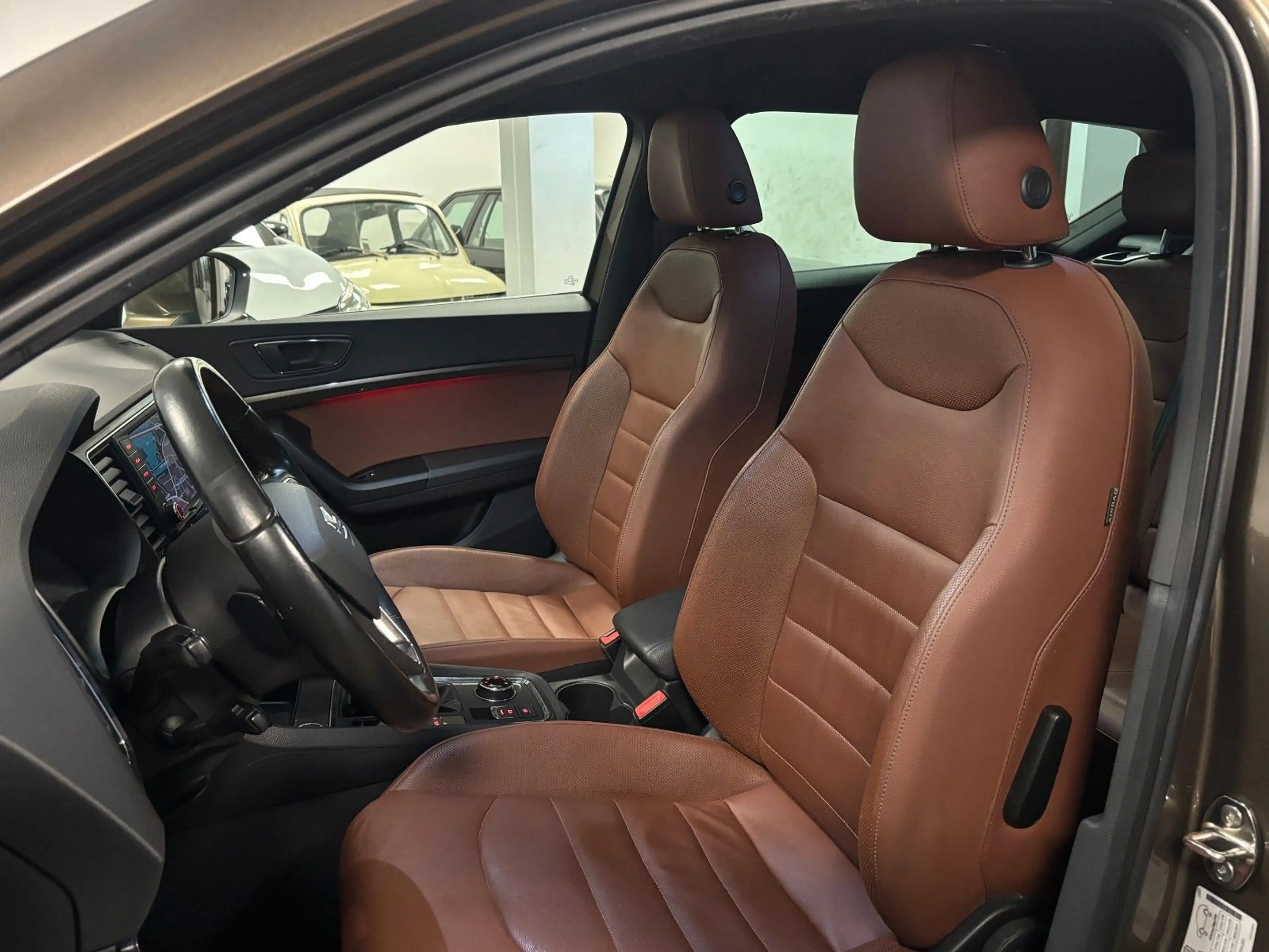 SEAT Ateca 2.0 TDI Xcellence 4Drive DSG*NAVi+Kamera* — photo 3