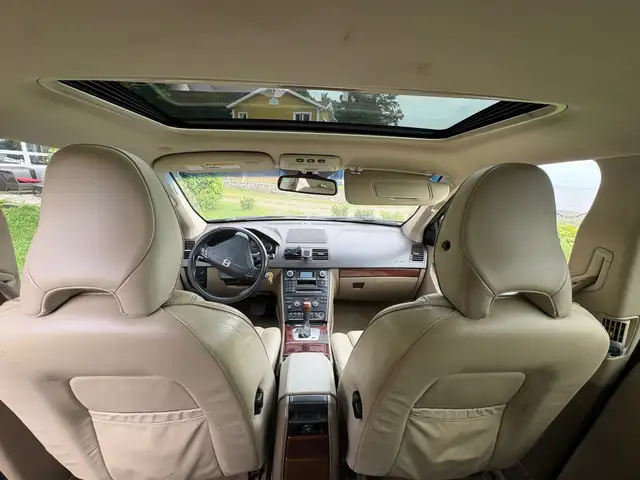 Volvo XC90 2013 — photo 6