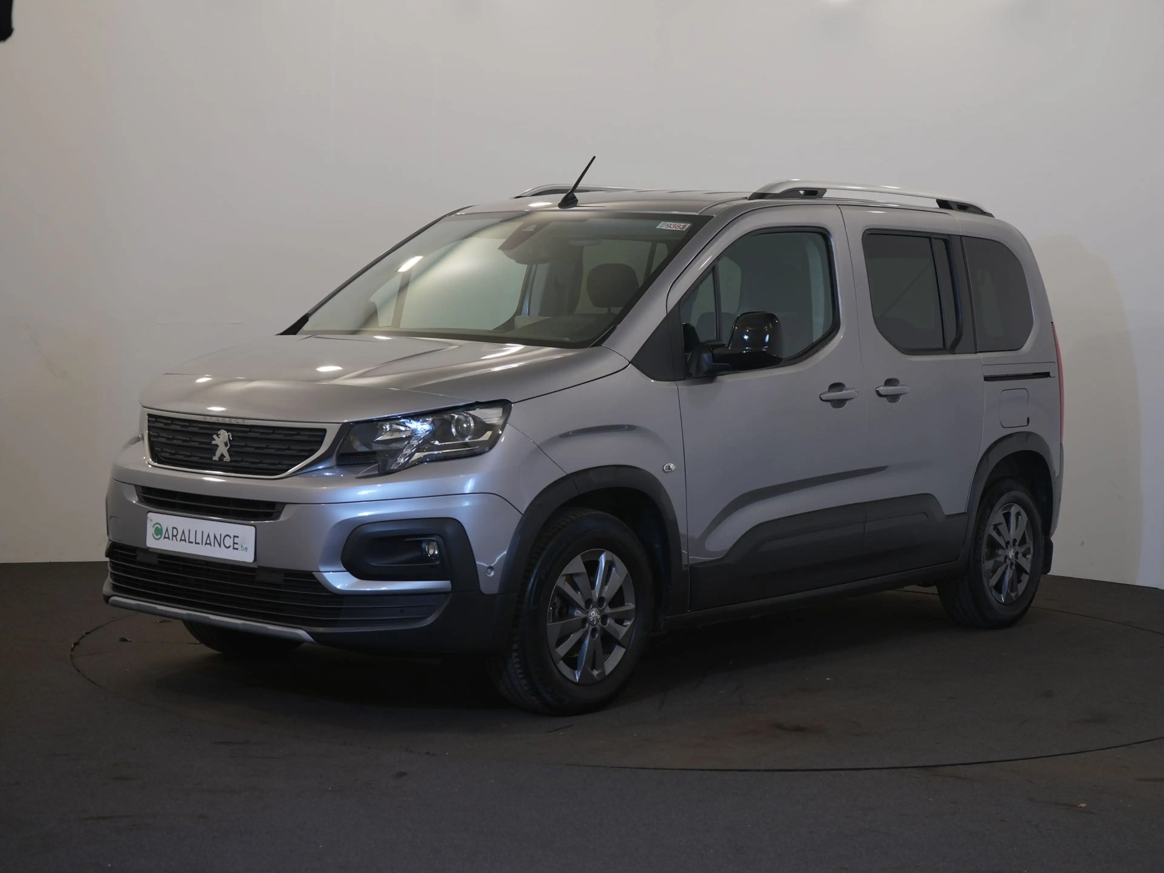 Peugeot Rifter ALLURE 1.5 HDi |PBchauffant|AttelageRem|Alu16"