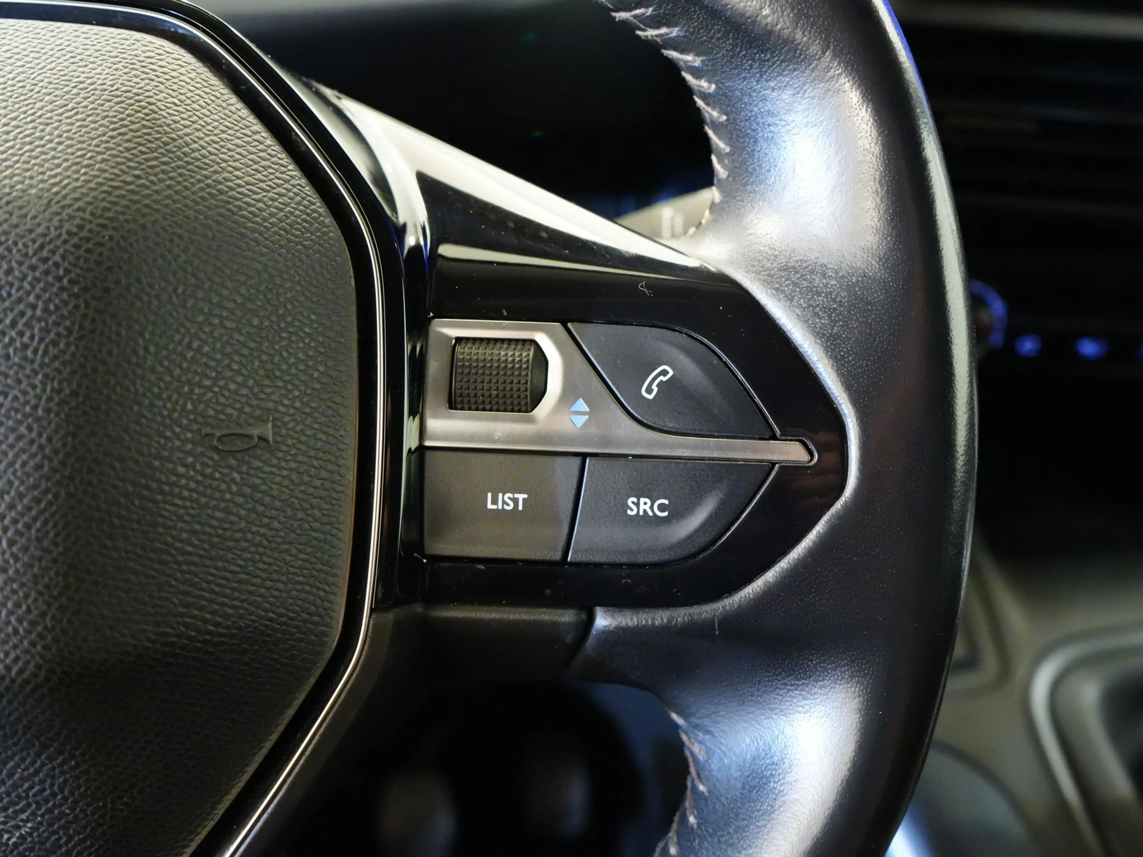 Peugeot Rifter ALLURE 1.5 HDi |PBchauffant|AttelageRem|Alu16" — photo 14