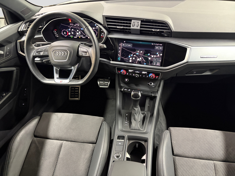 Audi Q3 40 TDI quattro S line Navi Standh L — photo 6