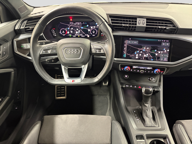 Audi Q3 40 TDI quattro S line Navi Standh L — photo 9