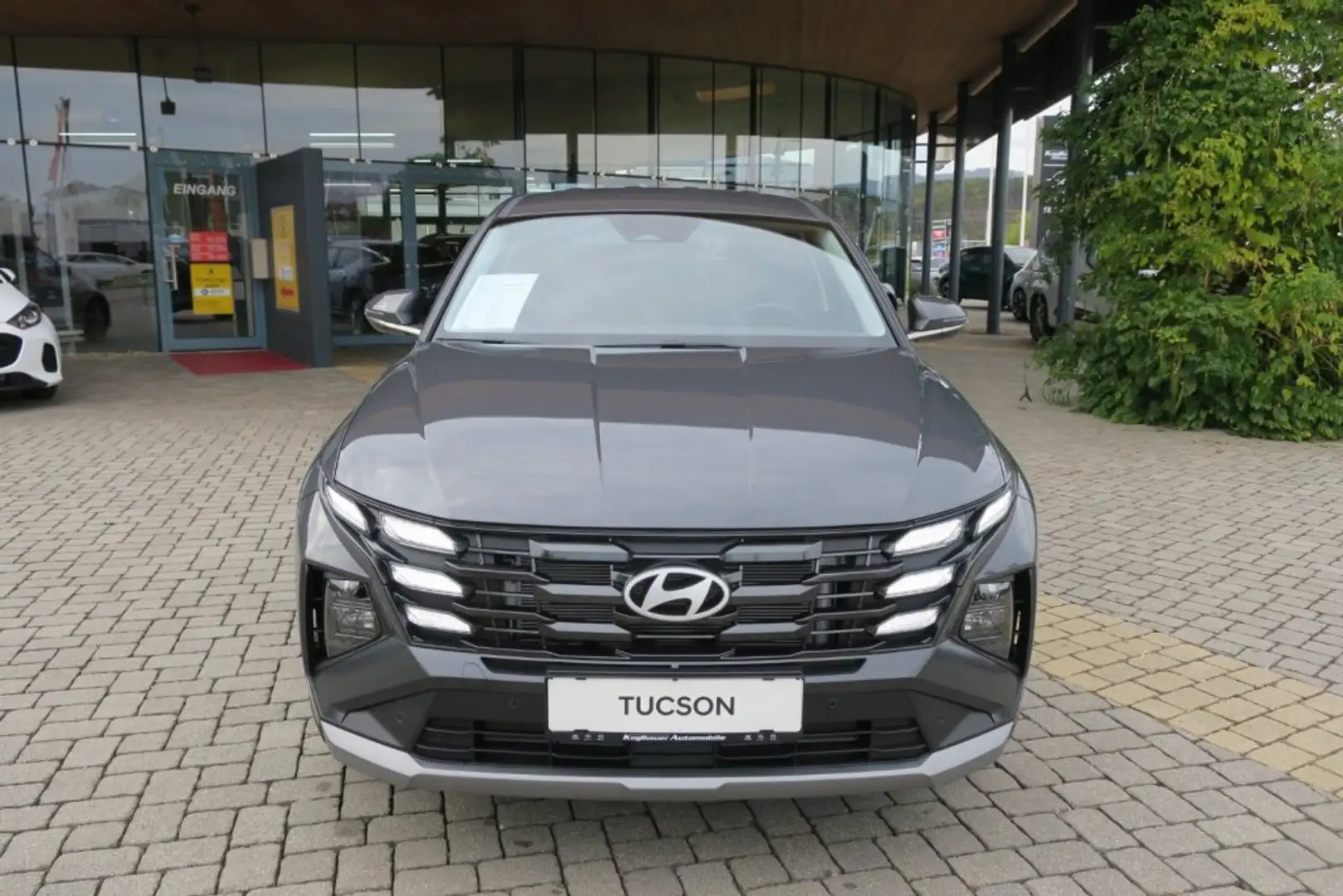 Hyundai TUCSON NX4 Edition 35 1,6 T-GDi 2WD t7be1 Grau - 2