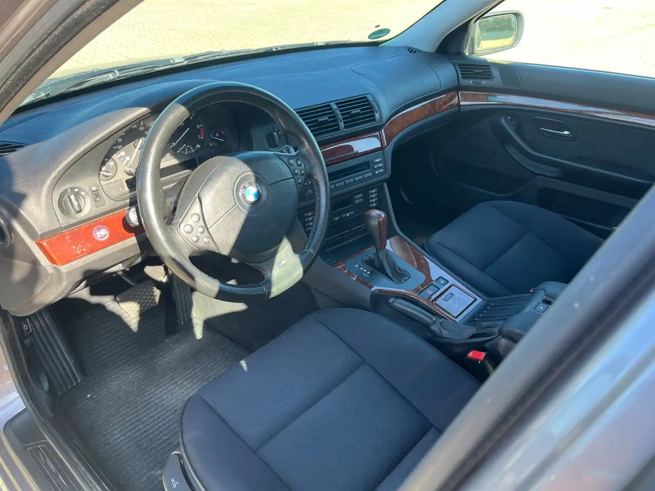 BMW 528 i Autom. BMW Serviceheft 1.Hand, foto 10