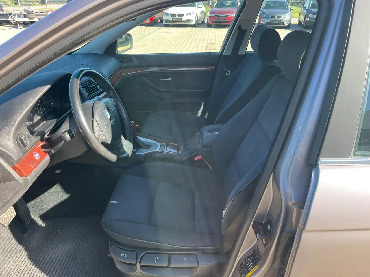 BMW 528 i Autom. BMW Serviceheft 1.Hand, foto 12
