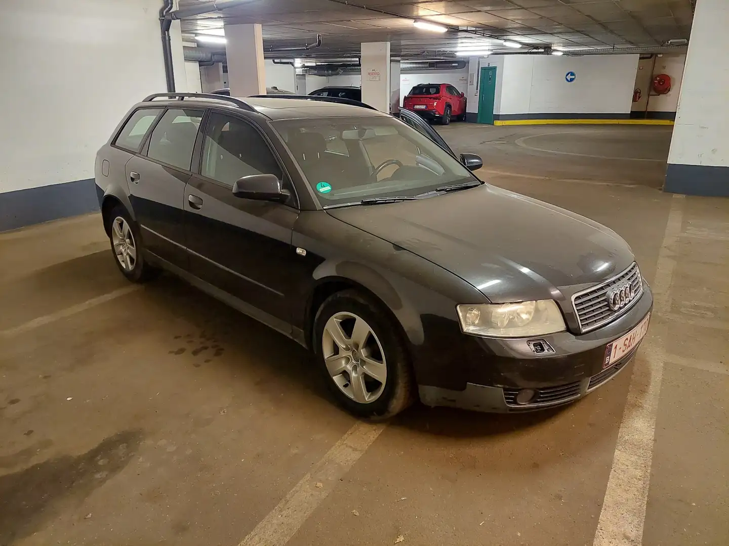 Audi A4 2.0i 20v CVT Multitronic - 2