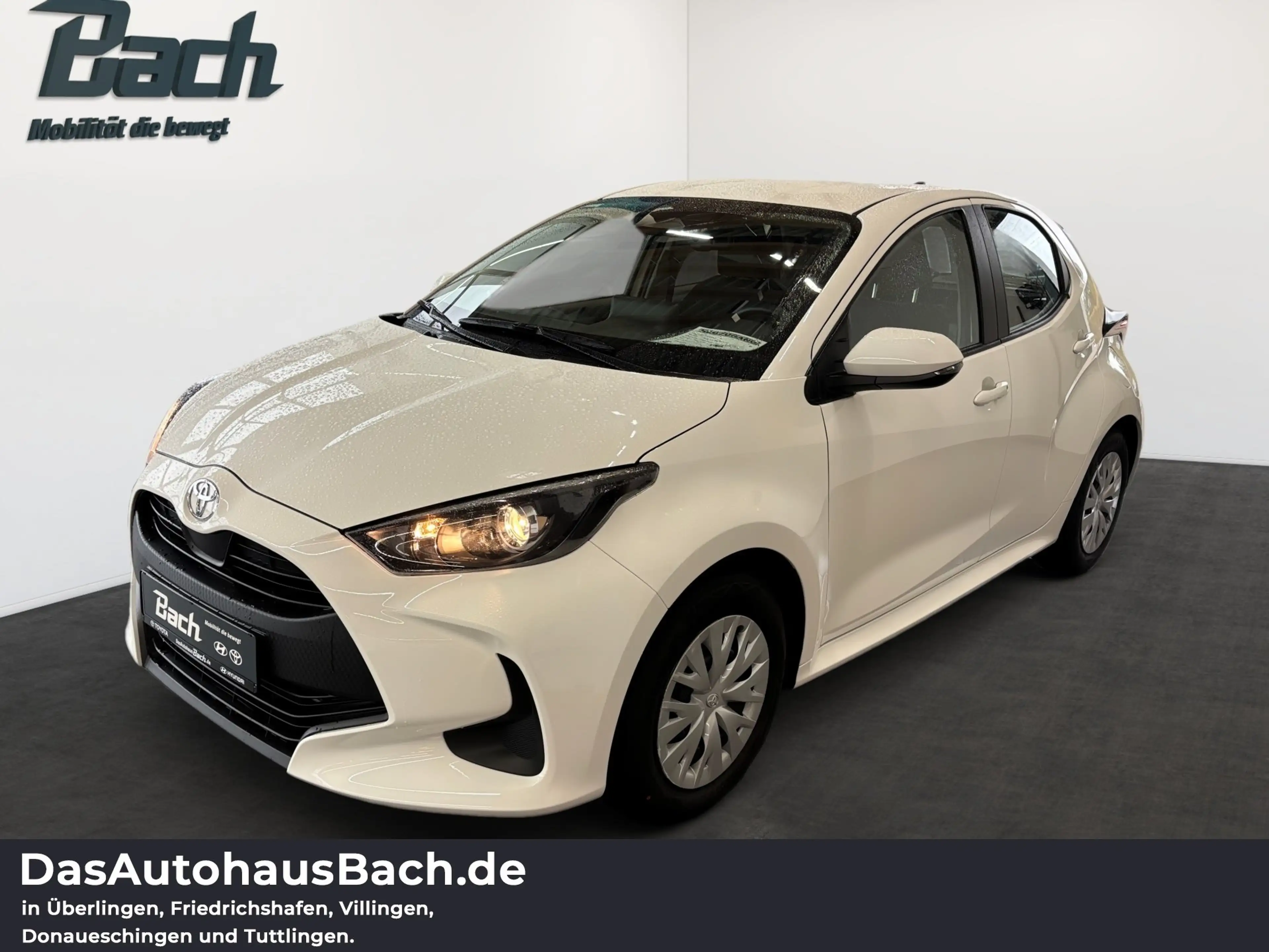 Toyota Yaris - 1.5 l Hybrid Business AUT