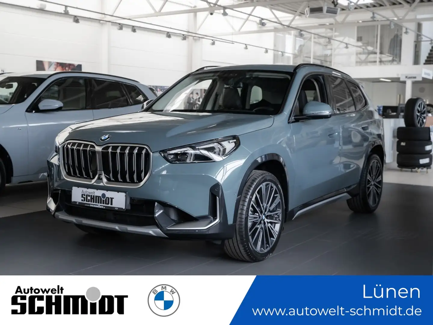 BMW X1 xDrive23i xLine UPE 69.710 EUR Grün - 1