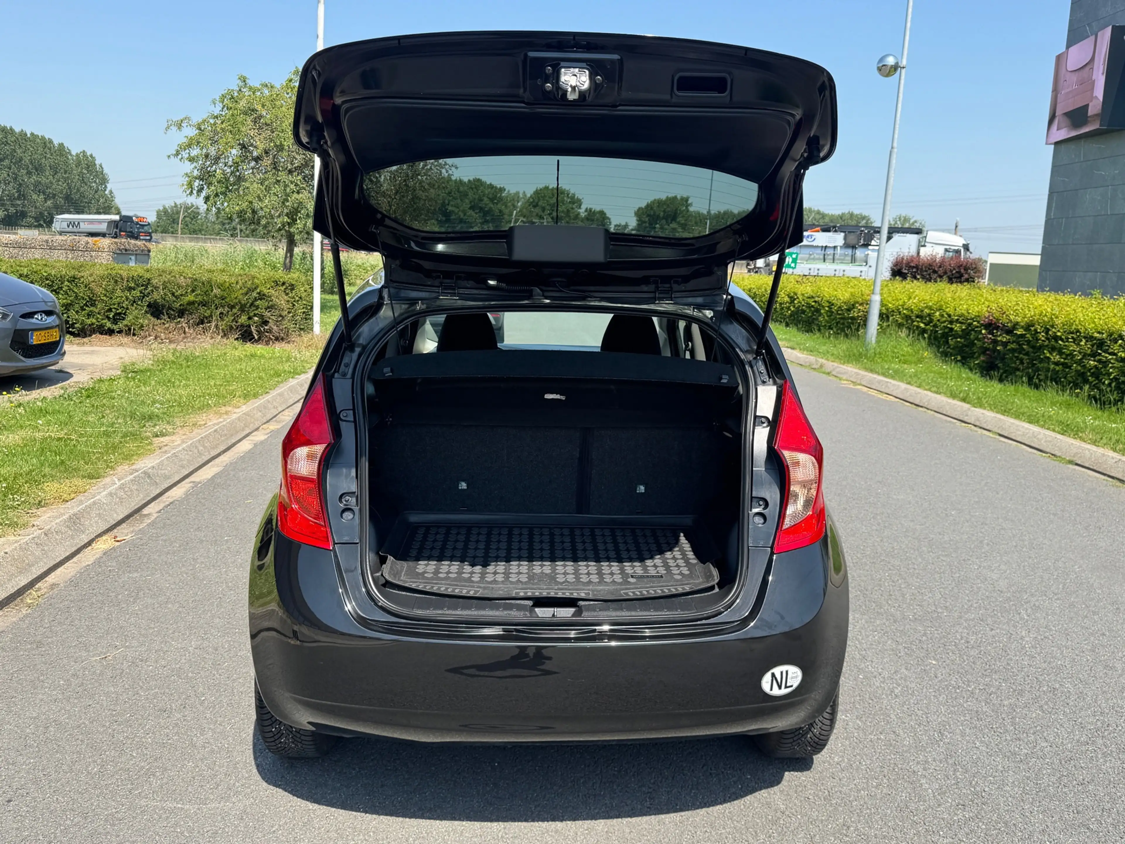 Nissan Note 1.2 Connect Edition, 5drs, Navi, Cruise/Climate co — photo 9
