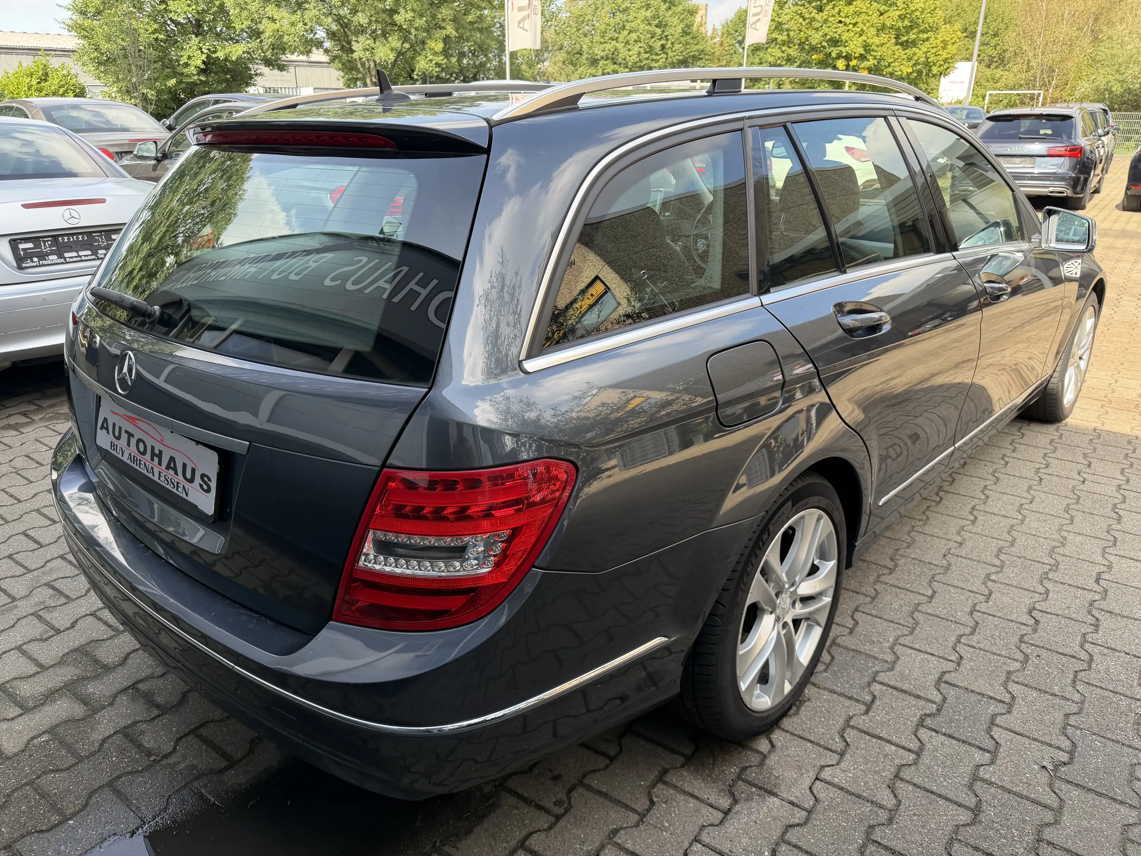 Mercedes-Benz C 180 CGI T Avatgarde BlueEfficiency 7G-TRONIC 2.H AHK Facelift — photo 14