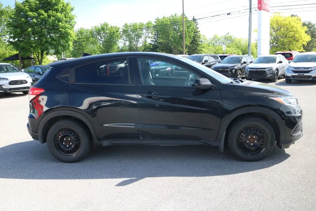 Honda HR-V photo Honda HR-V