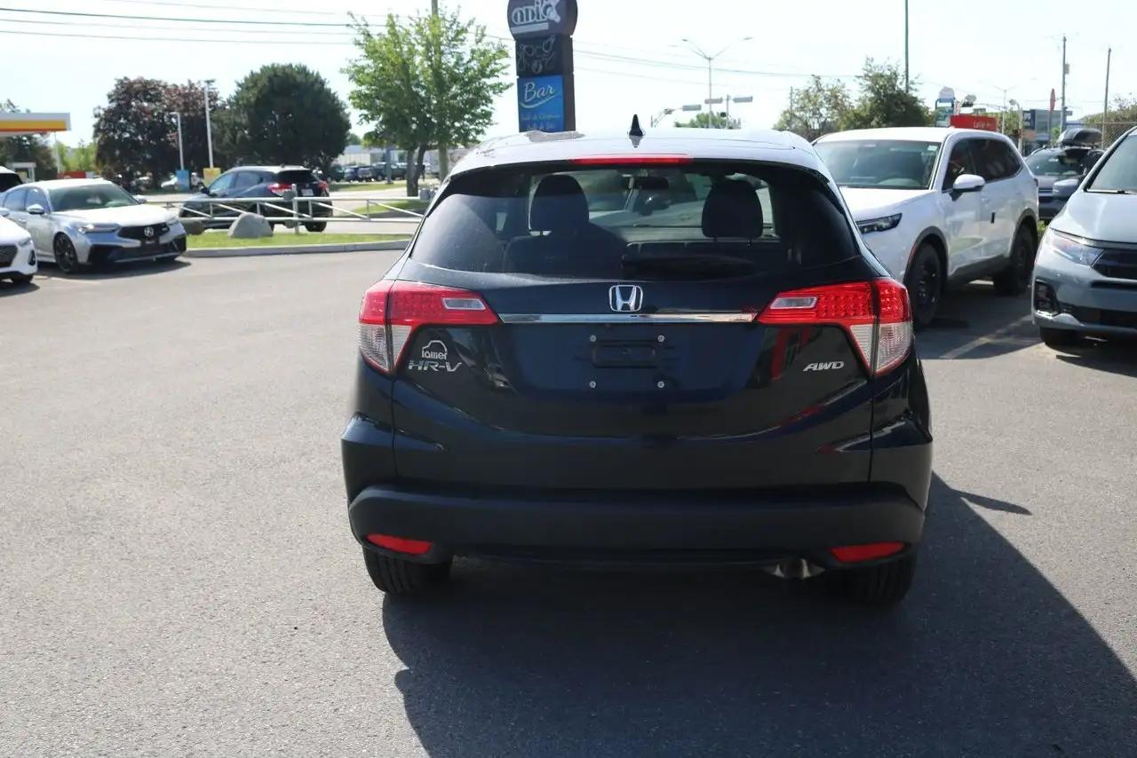 Honda HR-V photo Honda HR-V