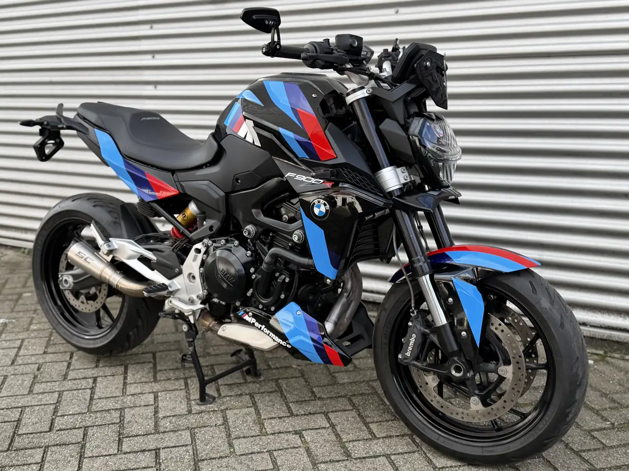 BMW F 900 R
