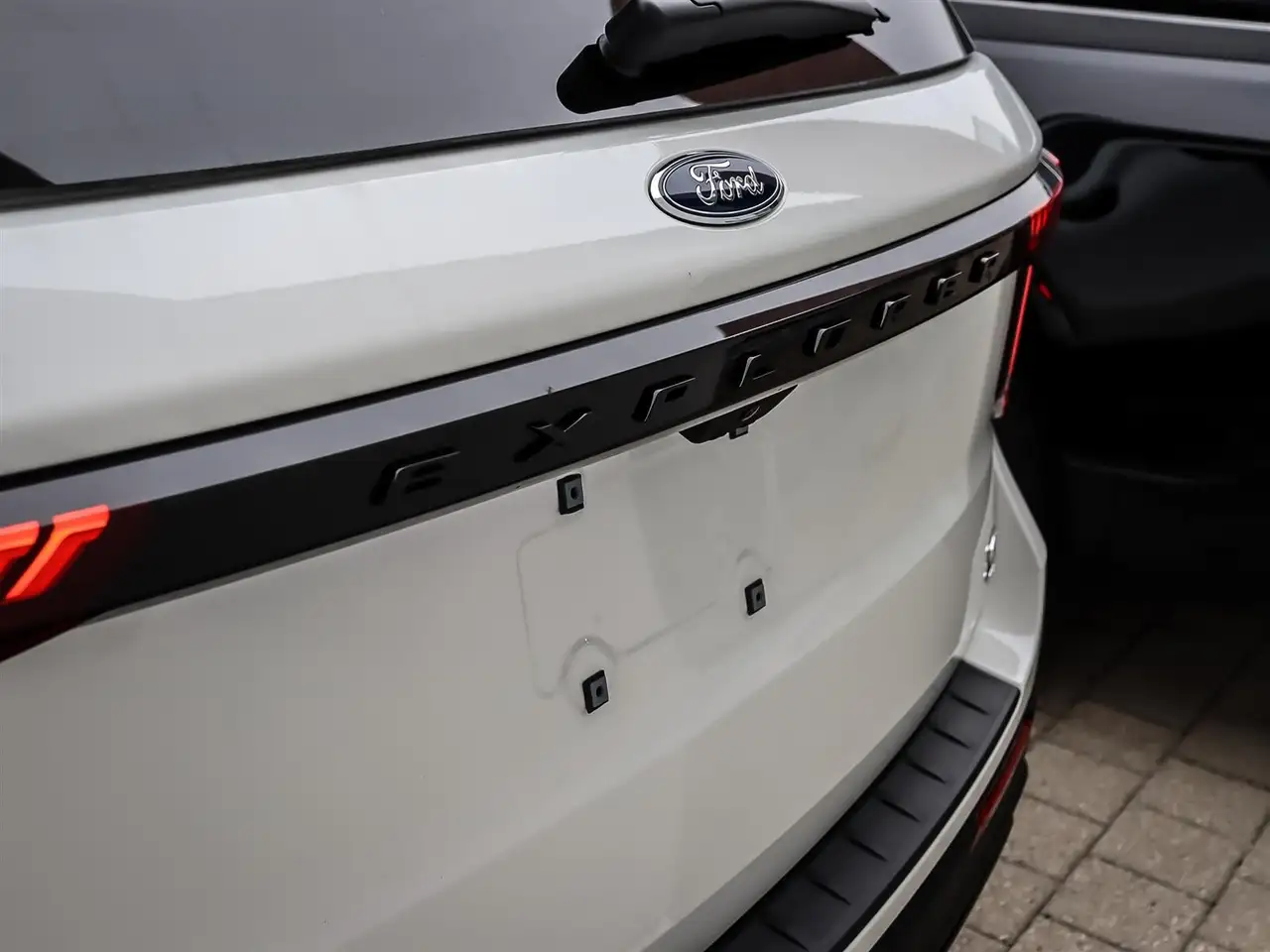 Ford Explorer photo Ford Explorer