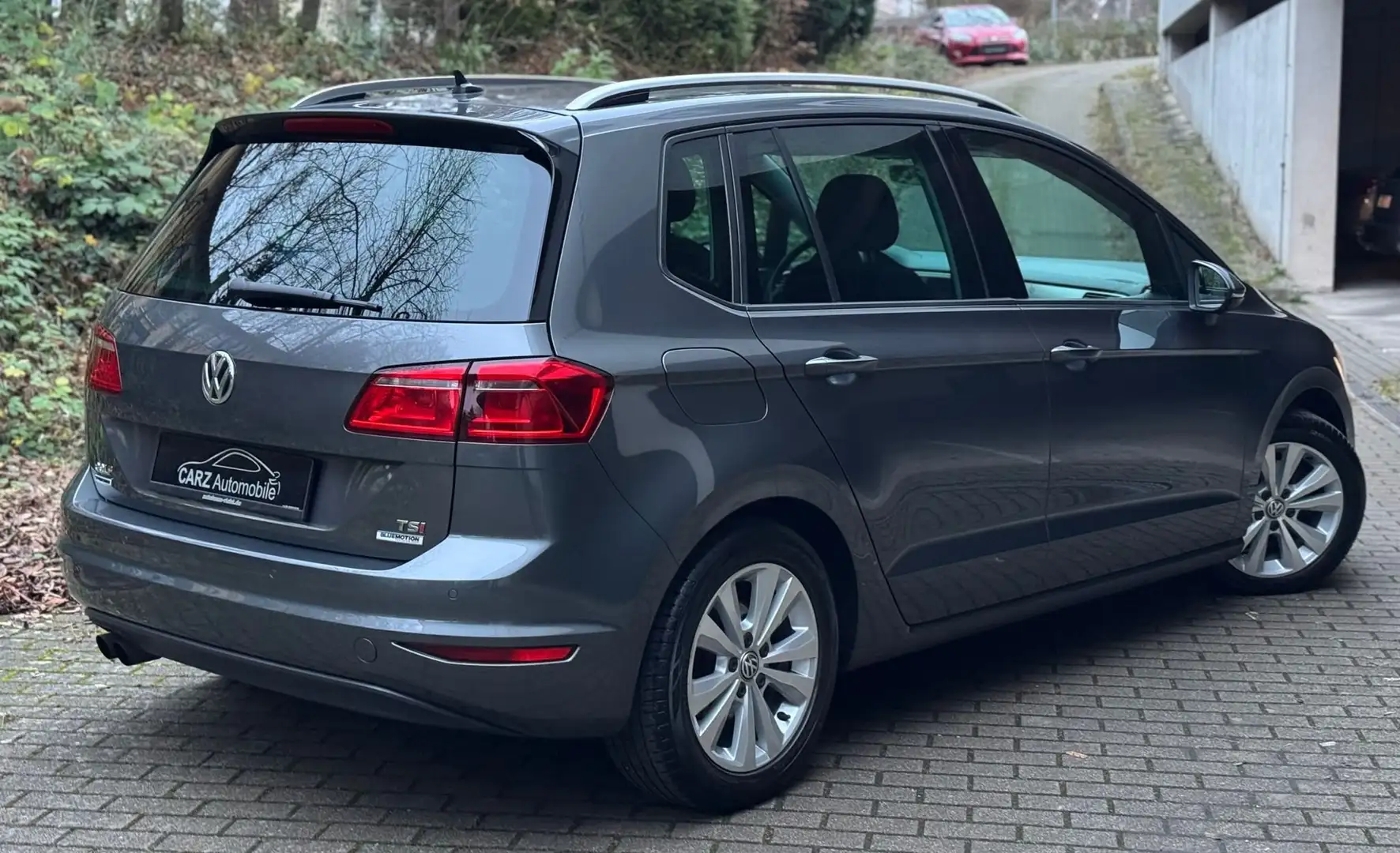 Volkswagen Golf Sportsvan Comfortline BMT/Start-Stopp ** 1. Hand ** Grau - 2
